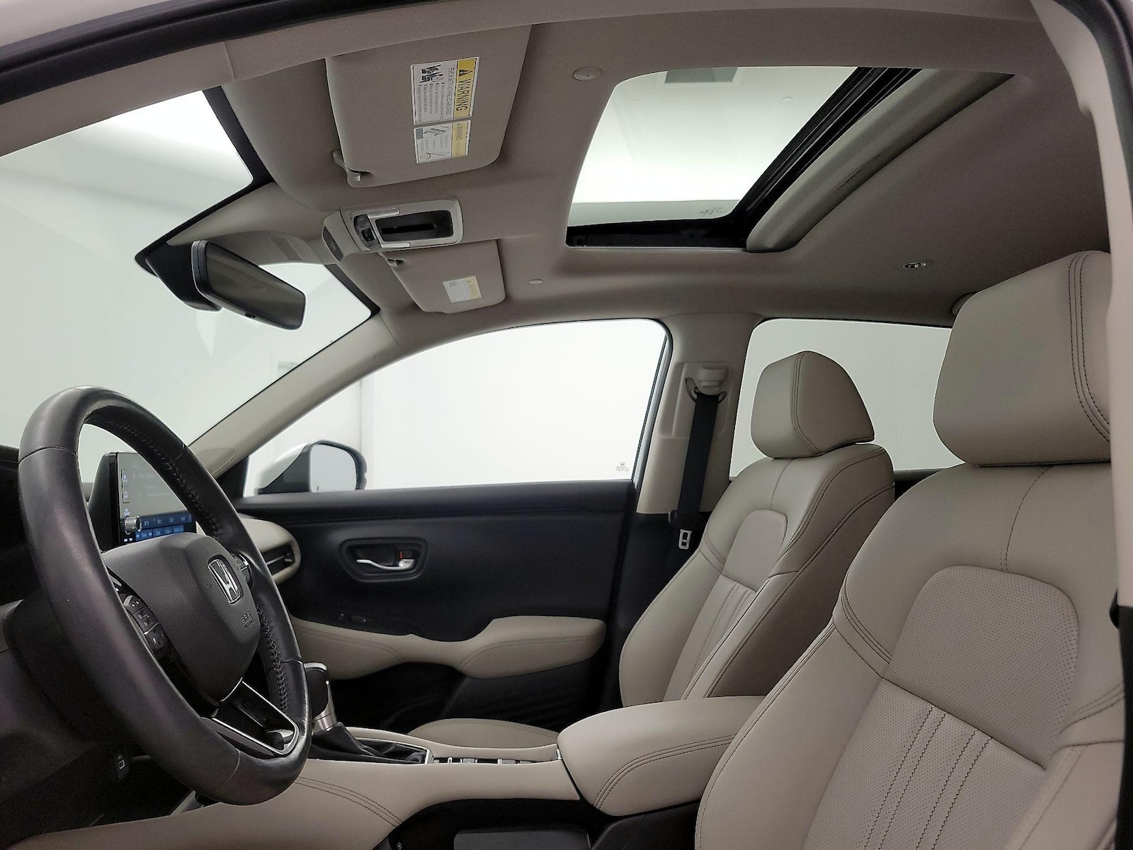 Sunroof(s) & Overhead Airbags
