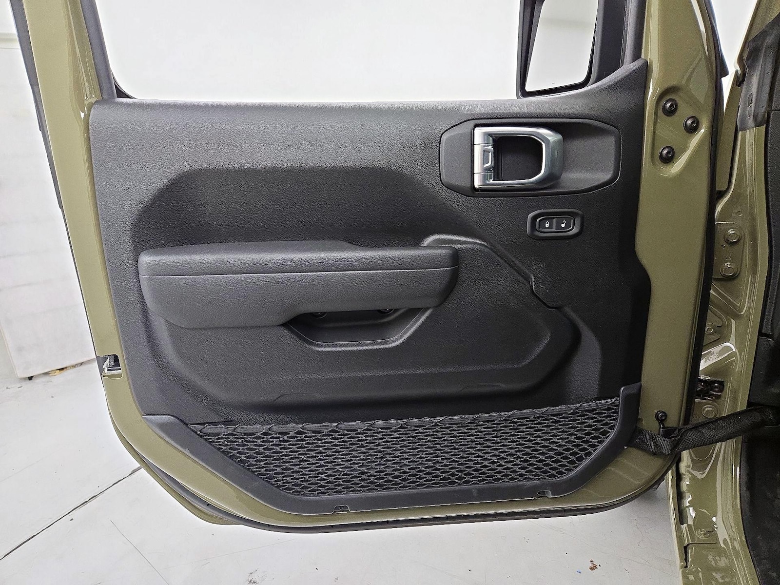 2026 Jeep Wrangler 2-Door Sport - Photo 13