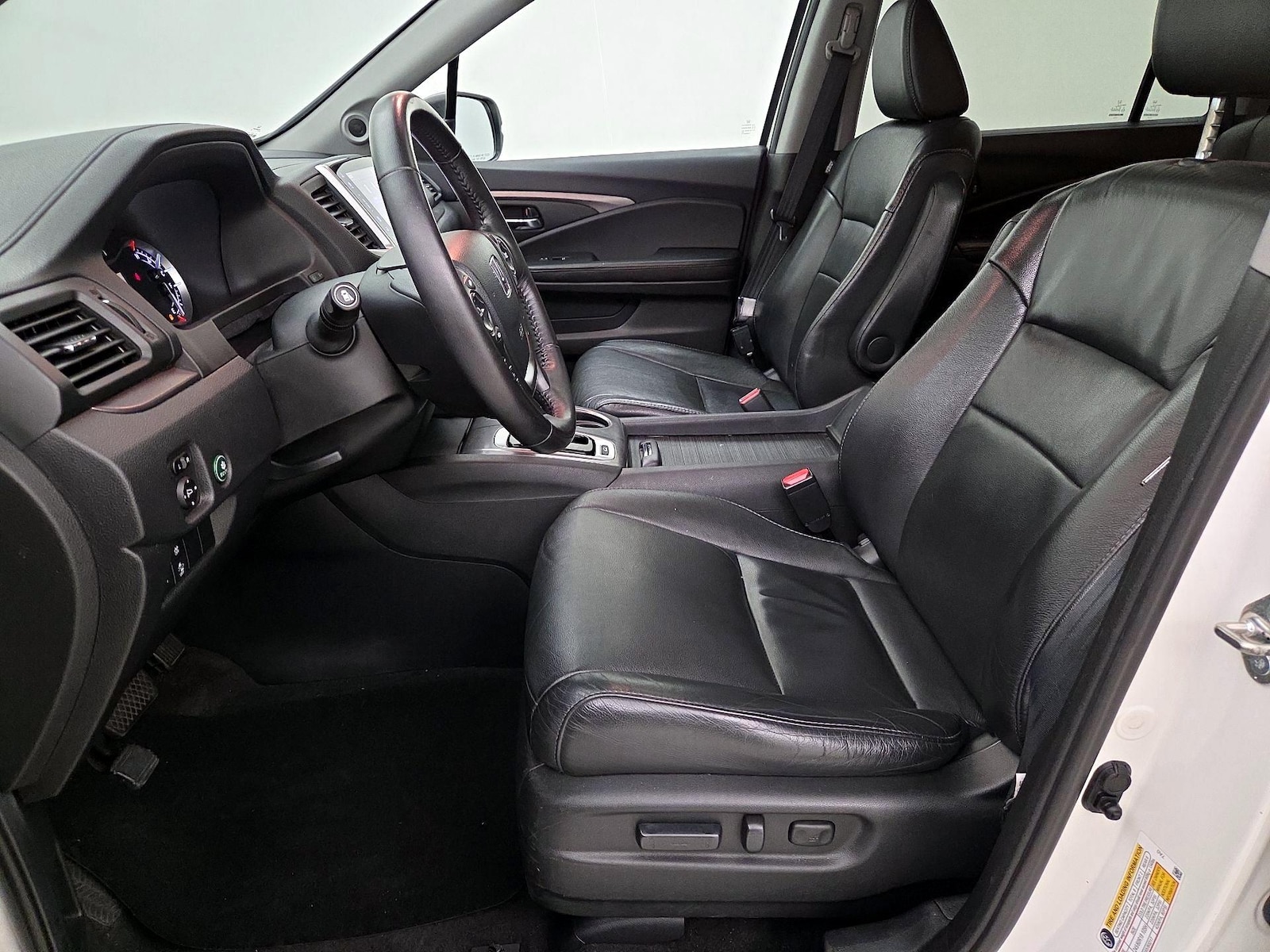 2018 Honda Pilot EX-L - Photo 12