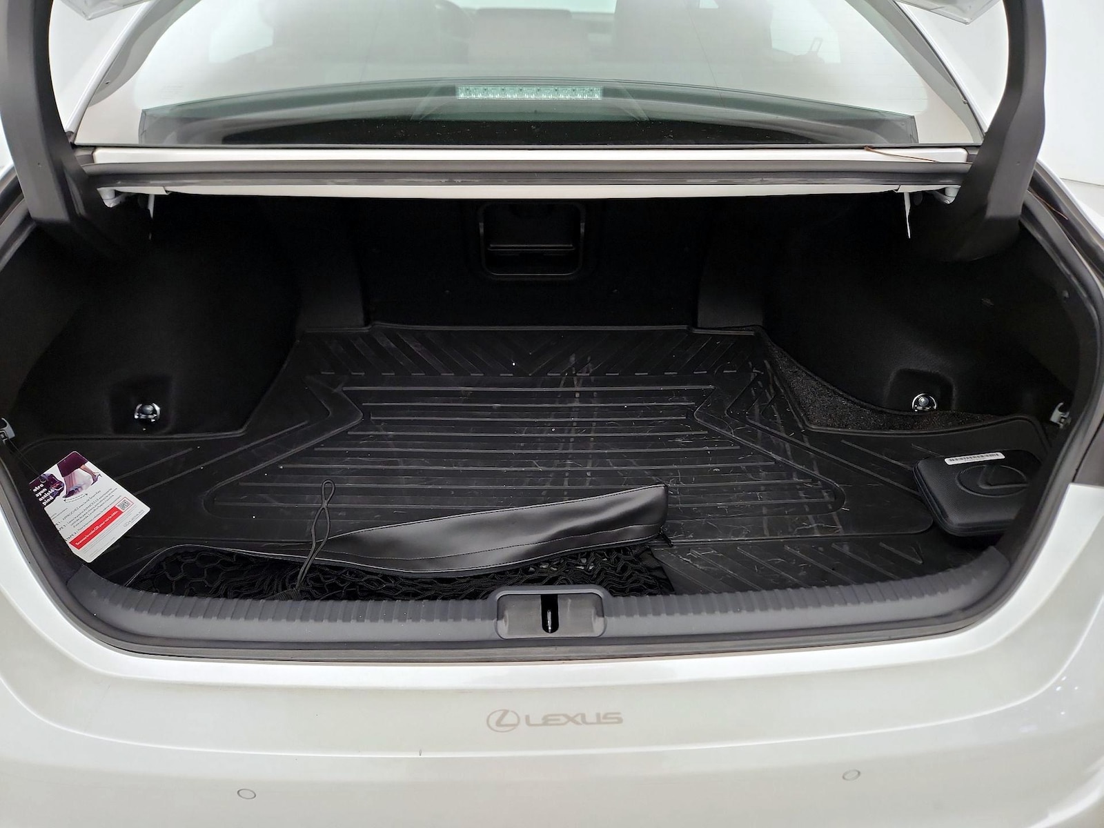 2023 Lexus ES 350 - Photo 22