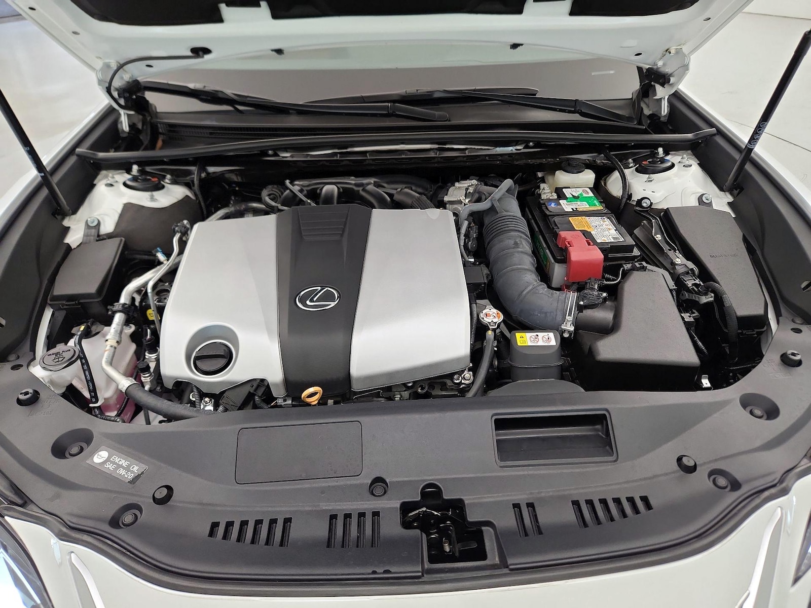 2023 Lexus ES 350 - Photo 23