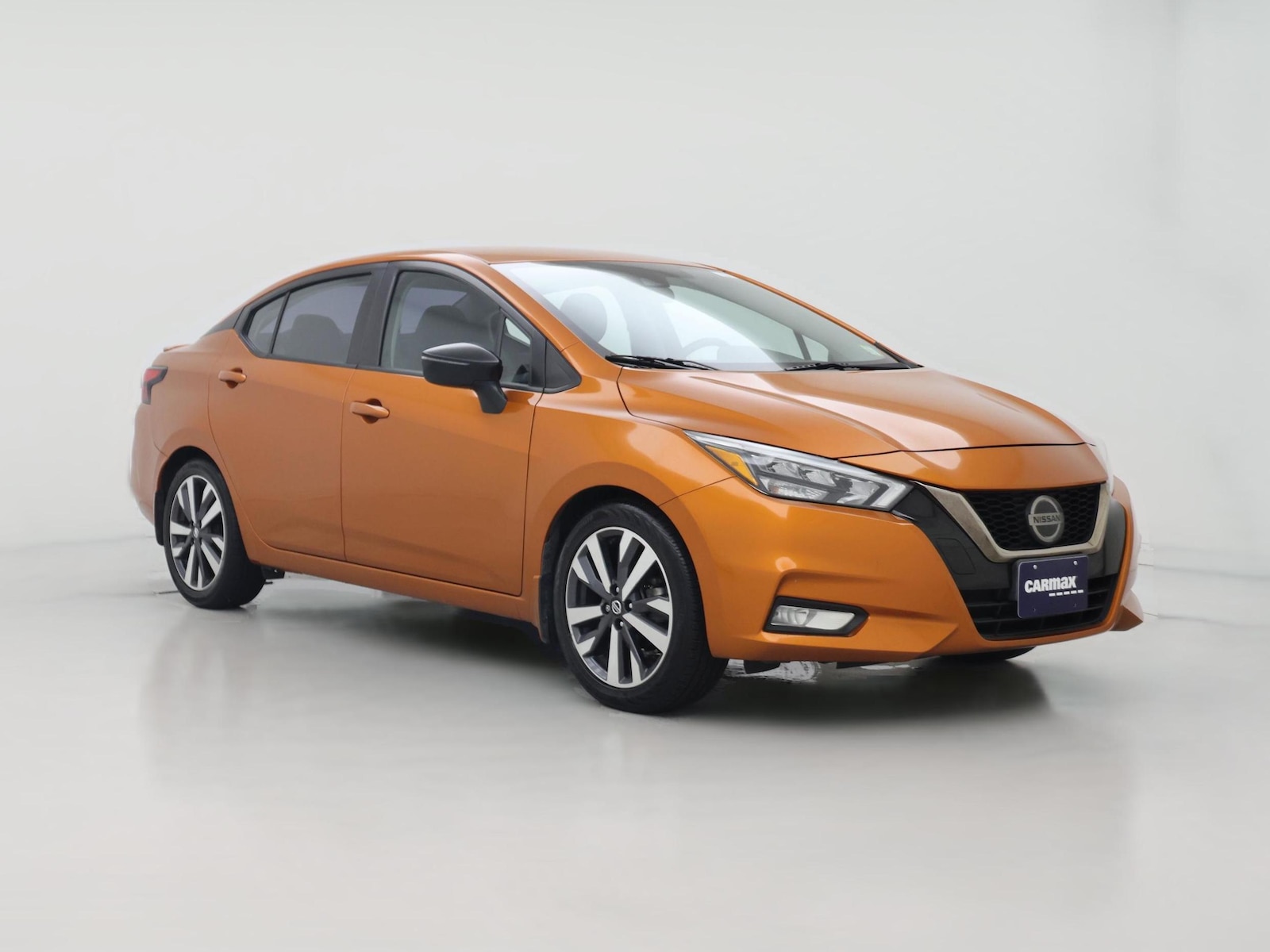 2020 Nissan Versa Sedan SR