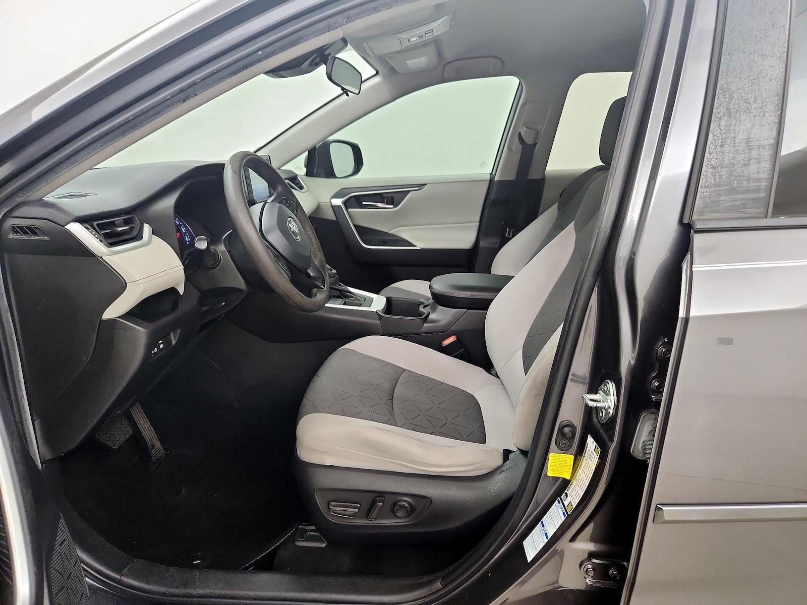 Power Seat(s) & Side Airbags