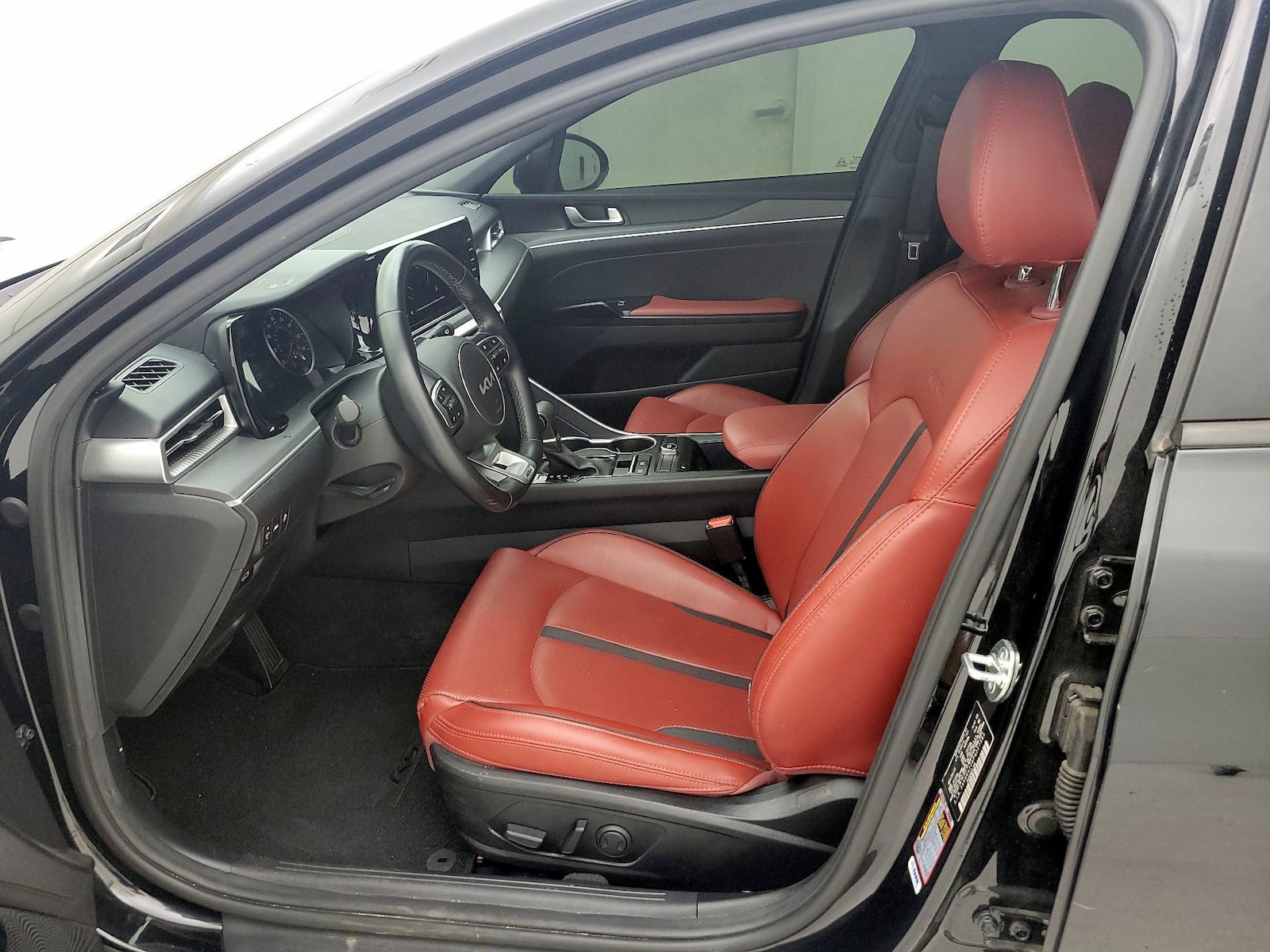 Power Seat(s) & Side Airbags