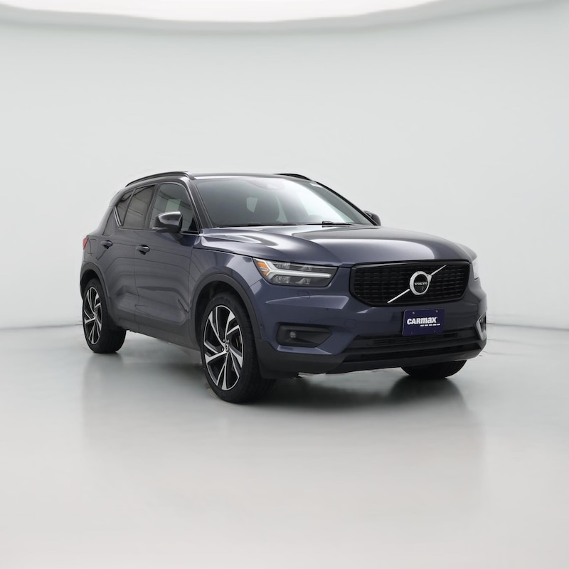 2022 Volvo XC40 T5 R-Design