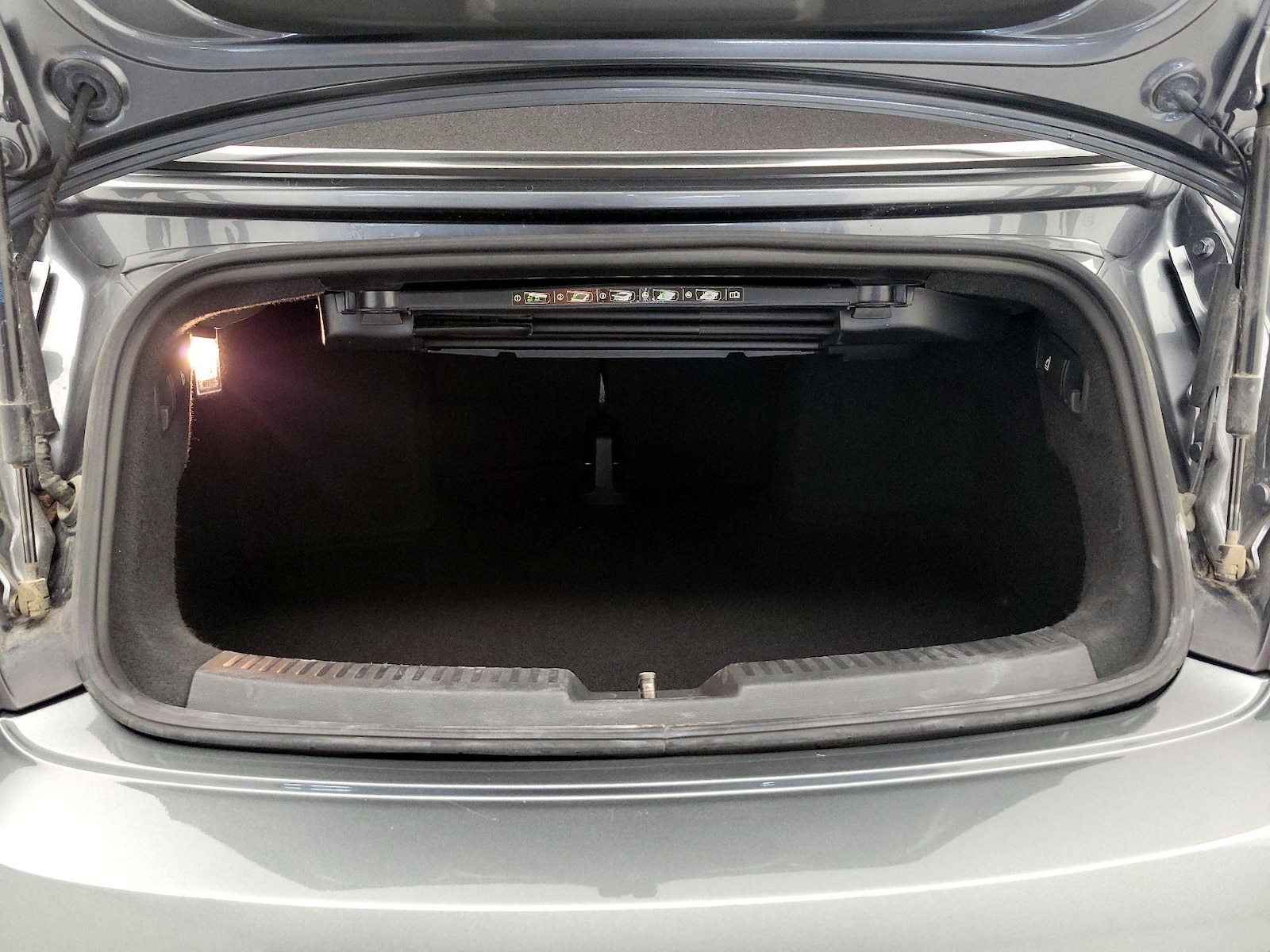 2019 Volkswagen Beetle S - Photo 21