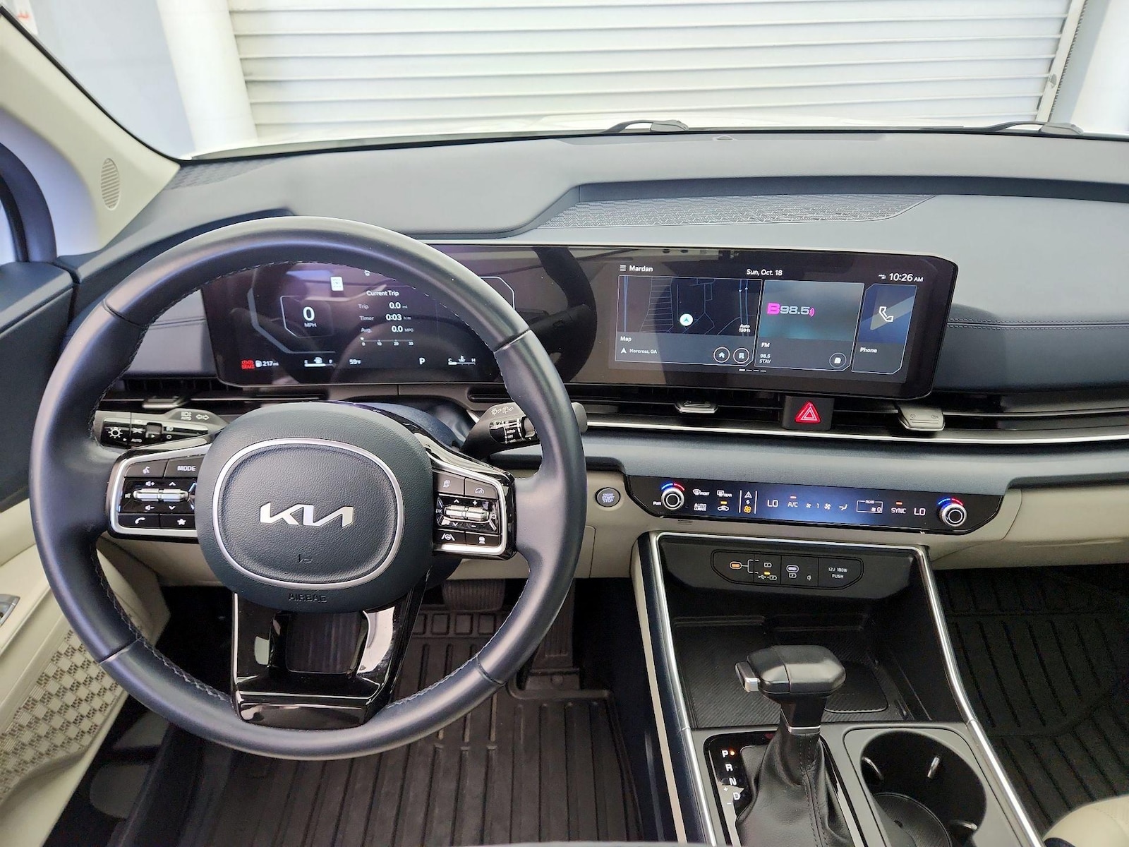 Apple CarPlay® & Android Auto™