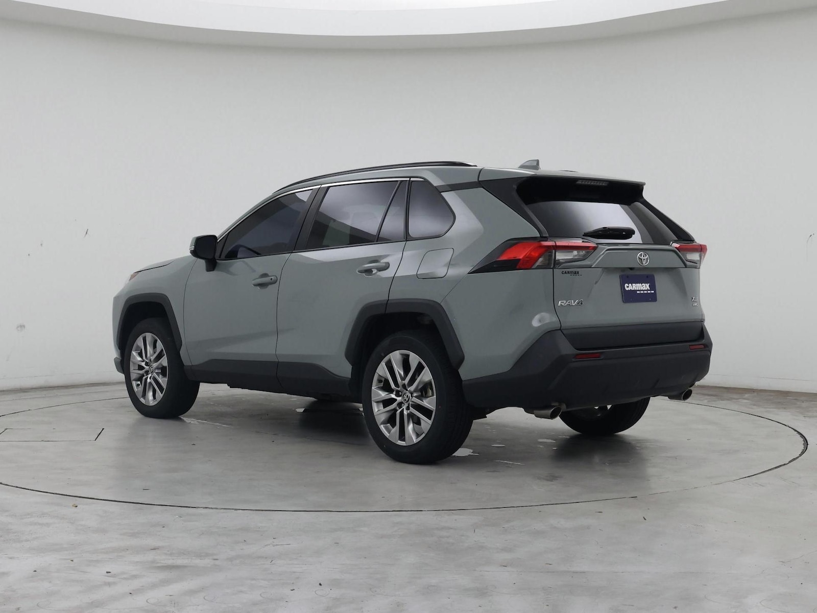2023 Toyota RAV4 XLE Premium - Photo 3