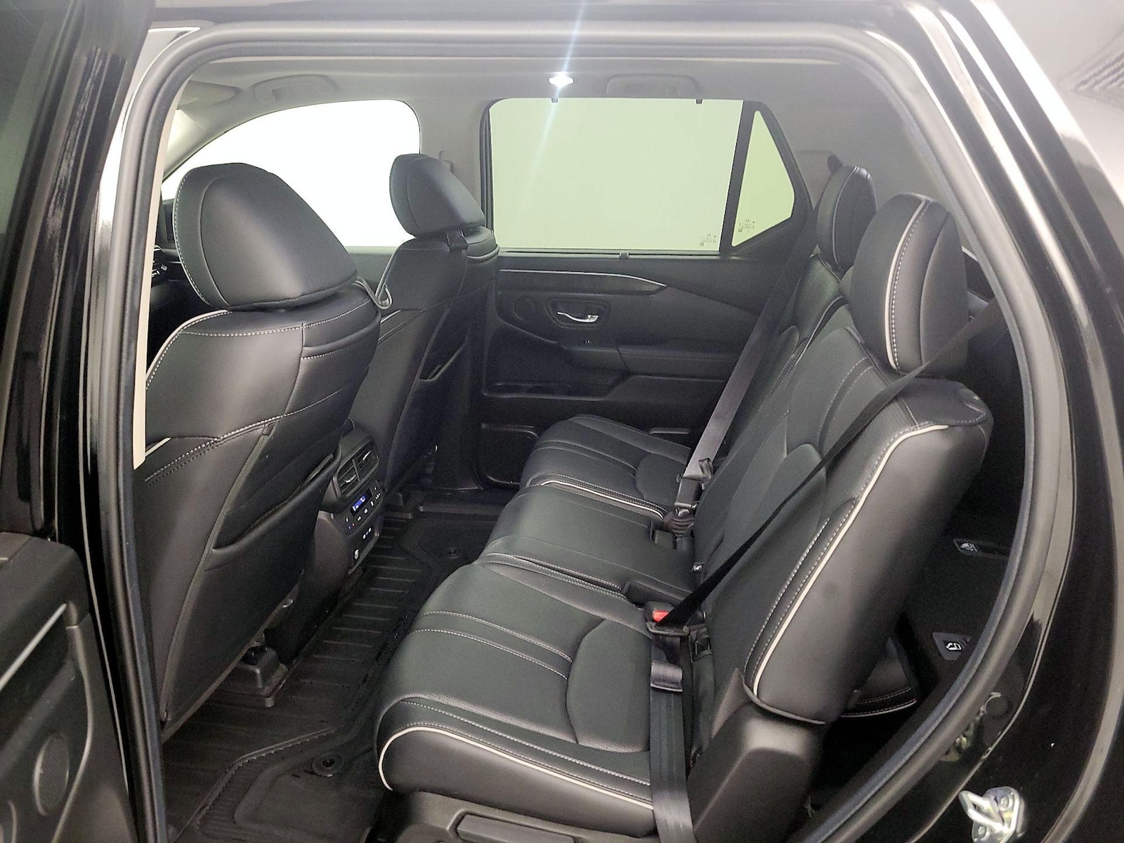 Rear Air Conditioning