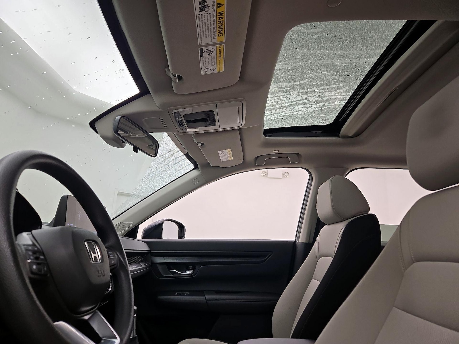 Sunroof(s) & Overhead Airbags