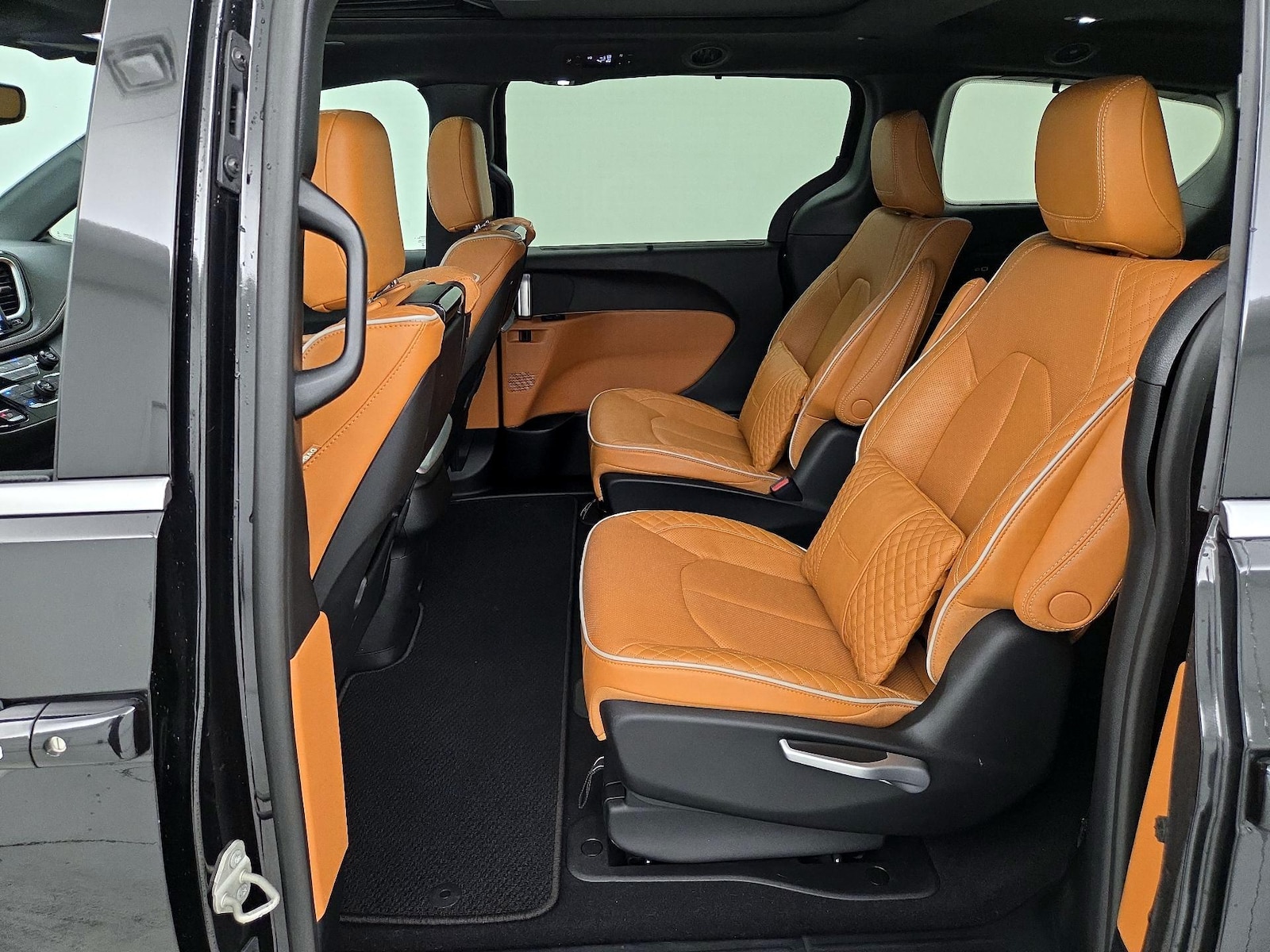 2023 Chrysler Pacifica Hybrid Pinnacle - Photo 22