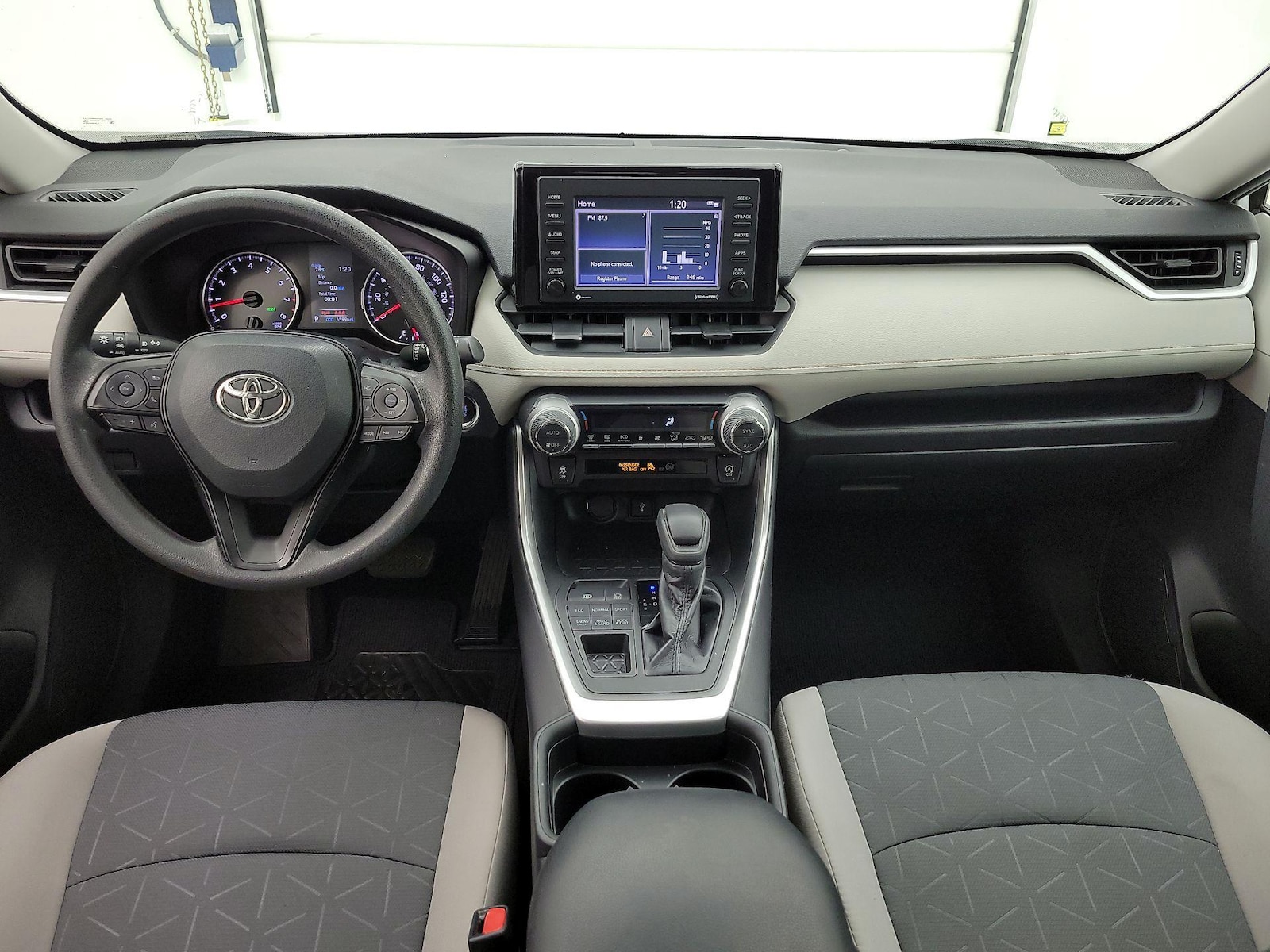 Apple CarPlay® & Android Auto™