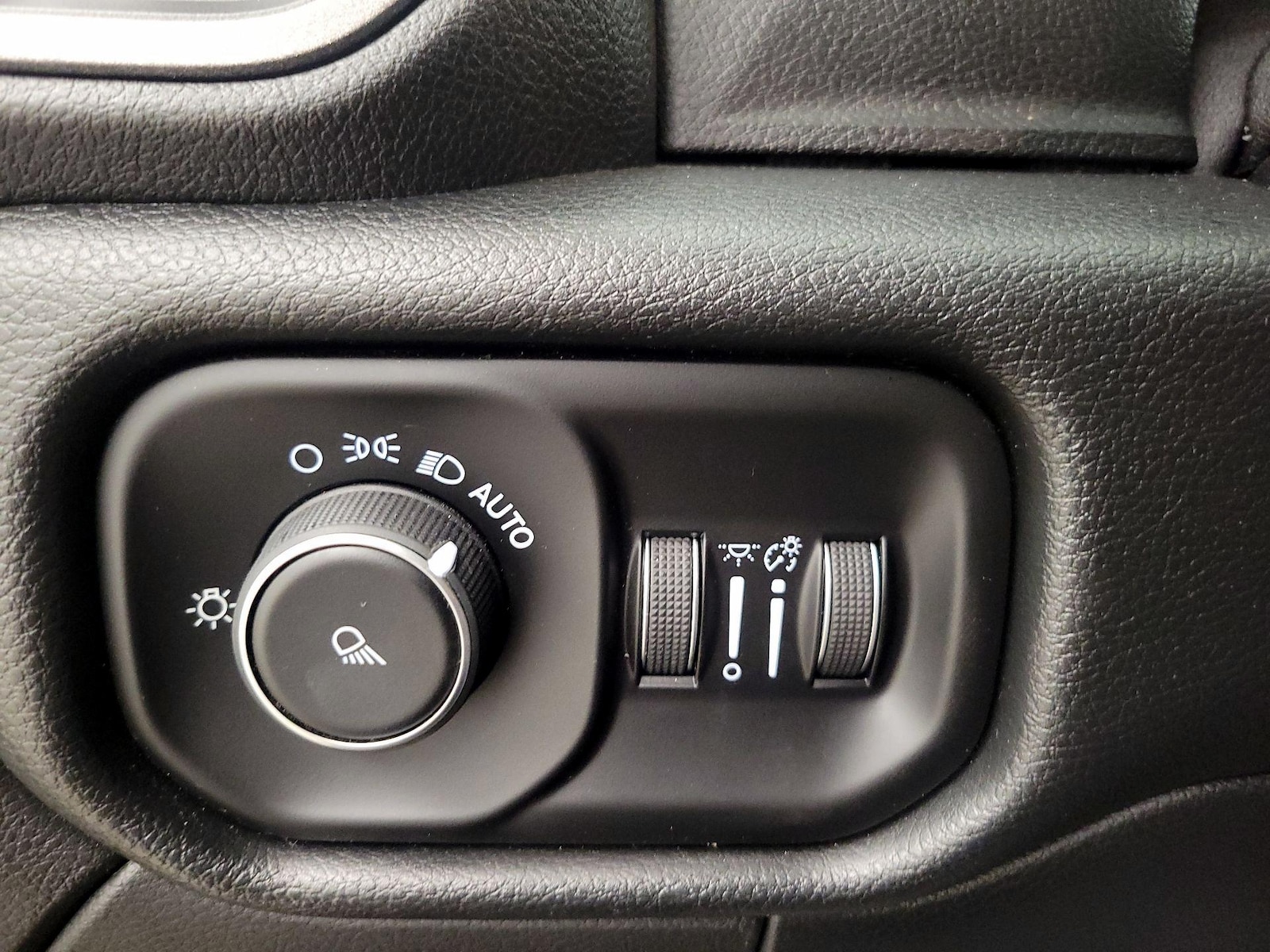 2019 RAM Ram 2500 Pickup Tradesman - Photo 14