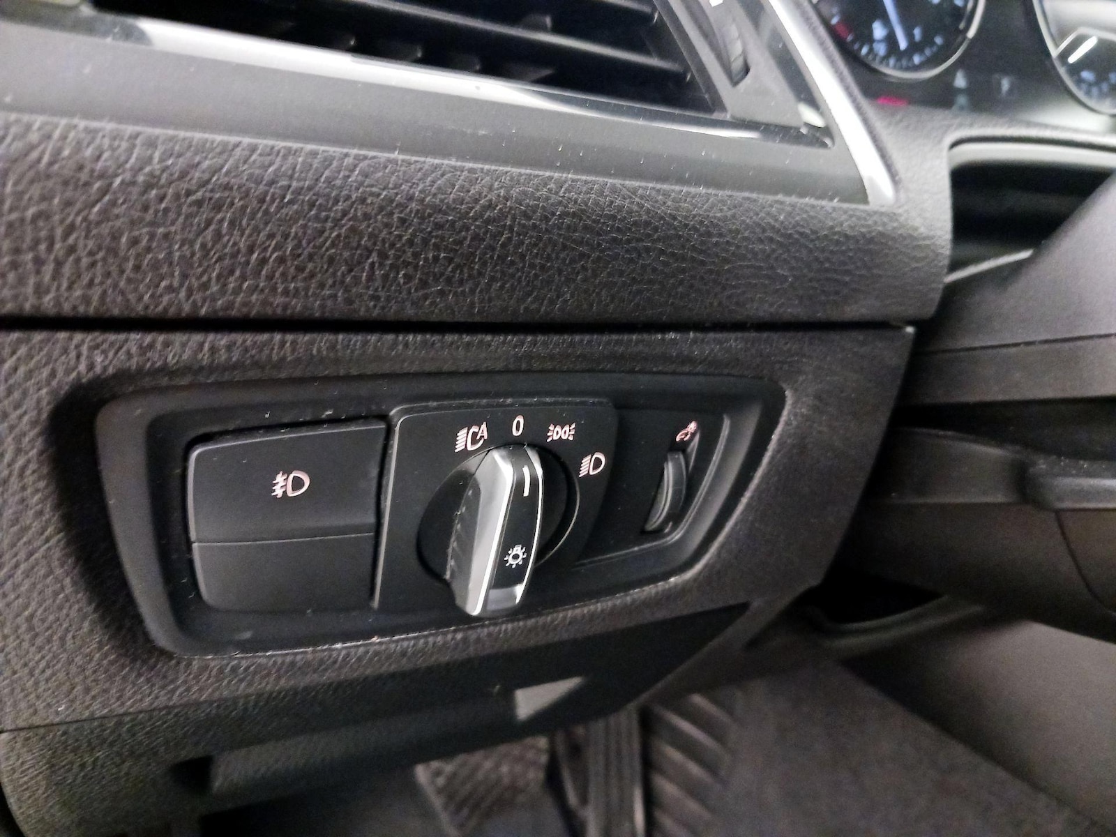2018 BMW 2 Series 230i - Photo 14