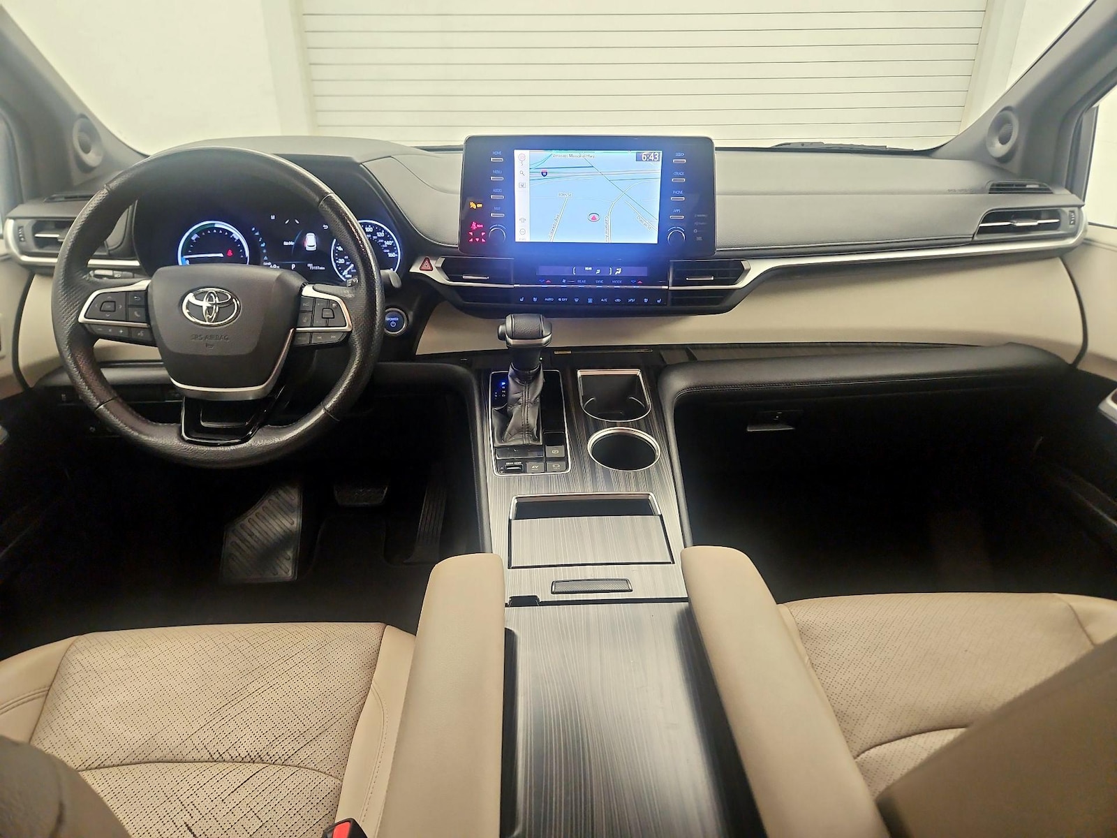 Apple CarPlay® & Android Auto™