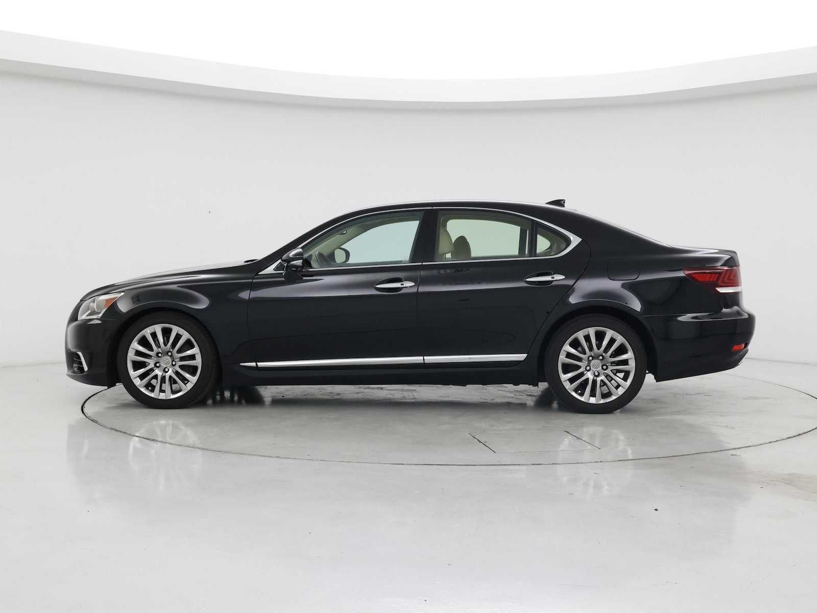2017 Lexus LS Base - Photo 4