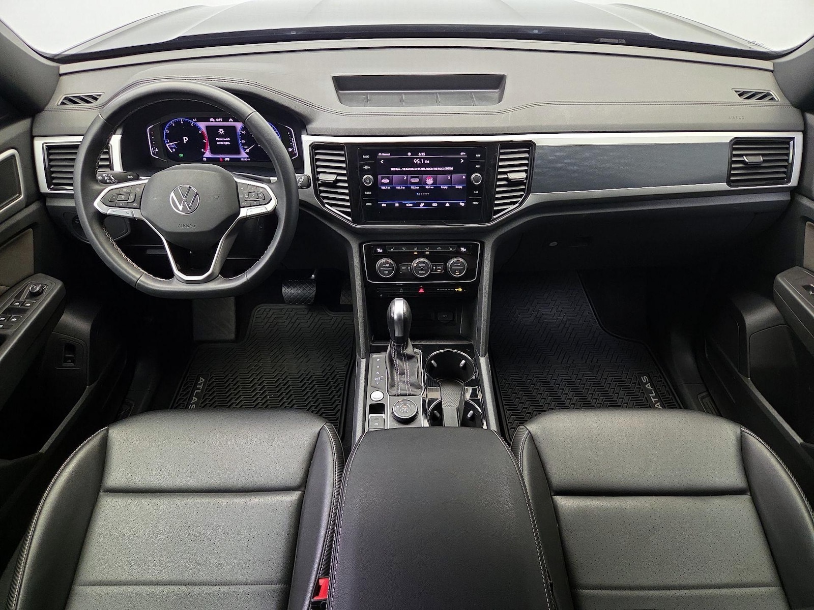 Apple CarPlay® & Android Auto™