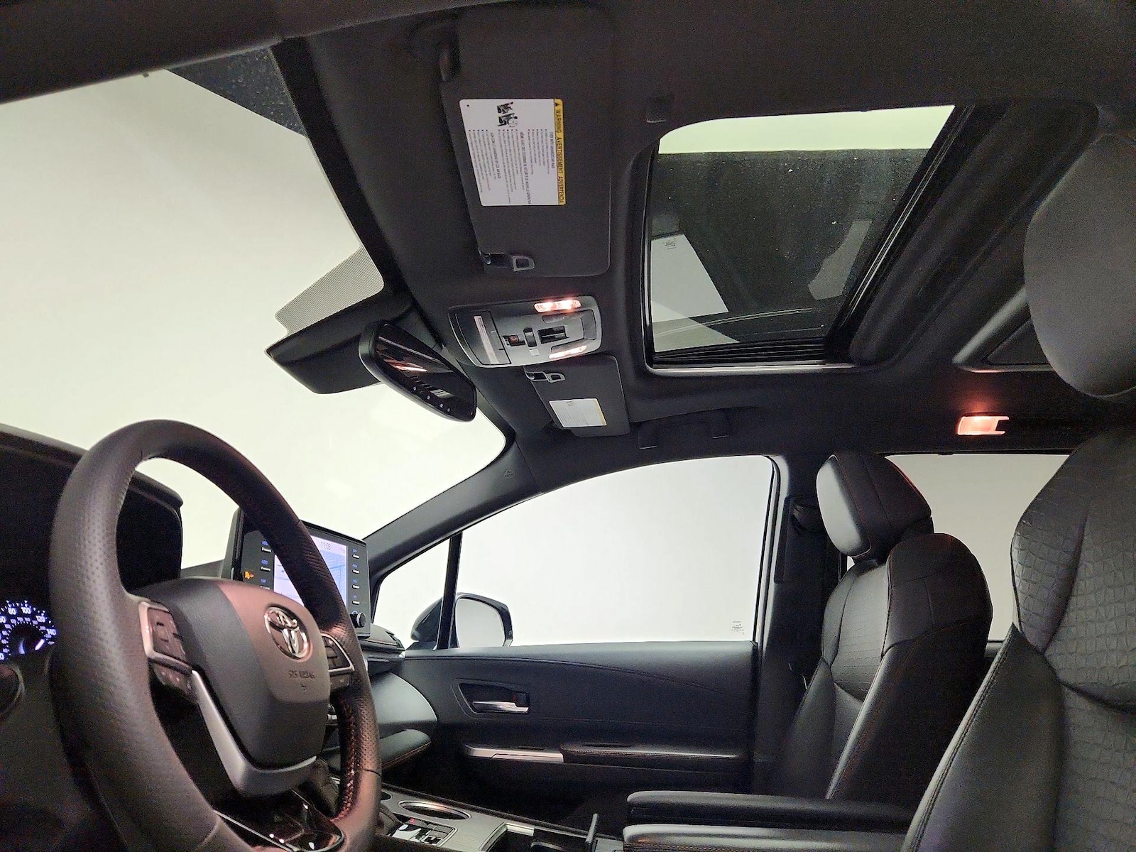 Sunroof(s) & Overhead Airbags