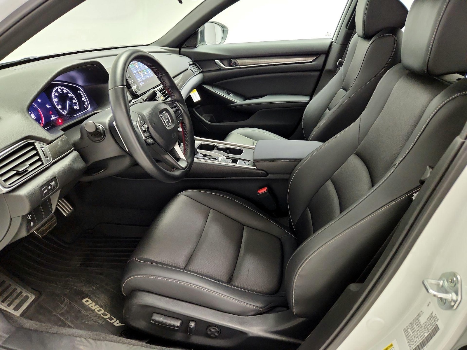 Power Seat(s) & Side Airbags