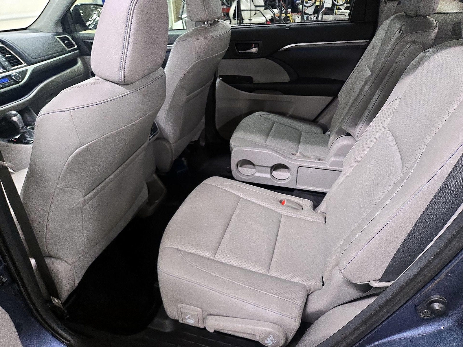 Rear Air Conditioning