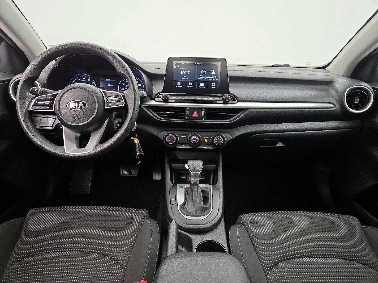 Apple CarPlay® & Android Auto™
