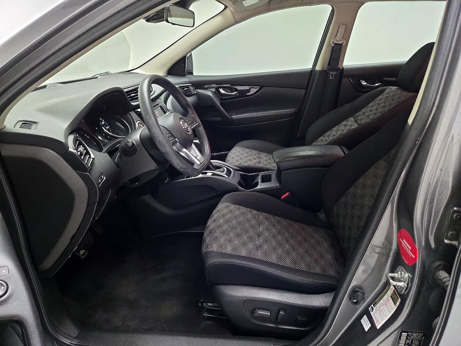 Power Seat(s) & Side Airbags
