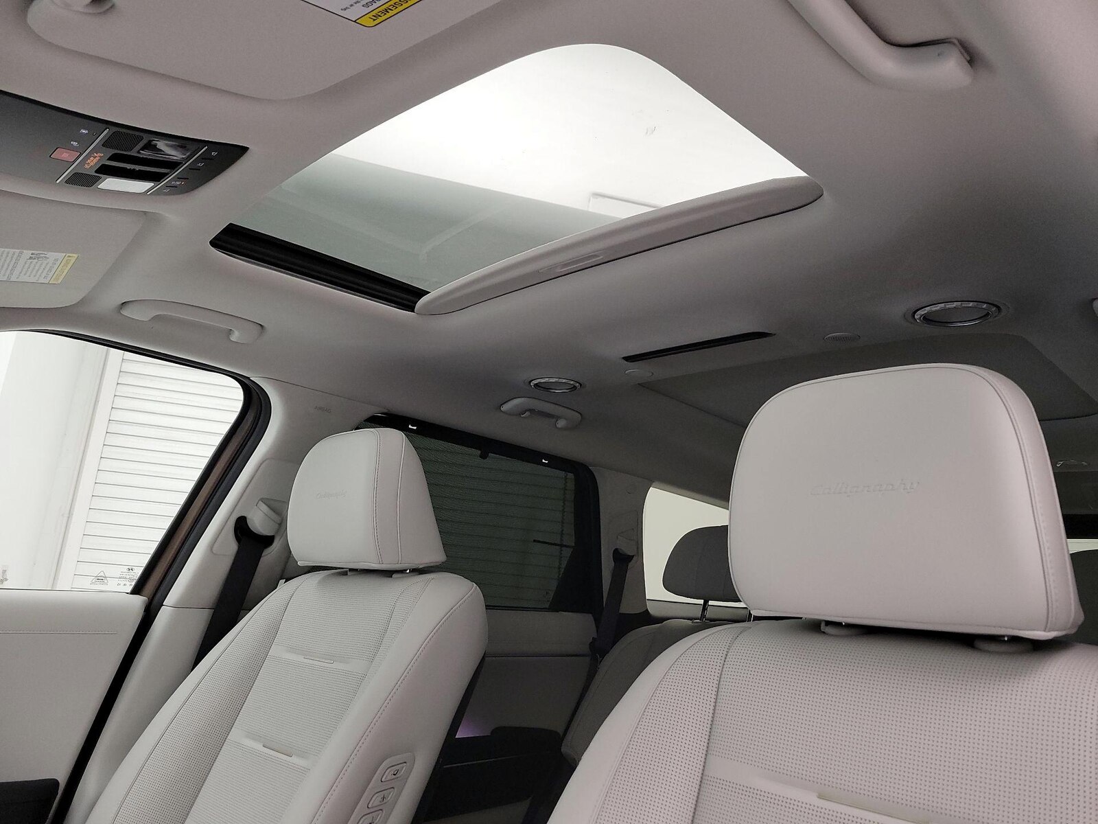 Sunroof(s) & Skylight(s)