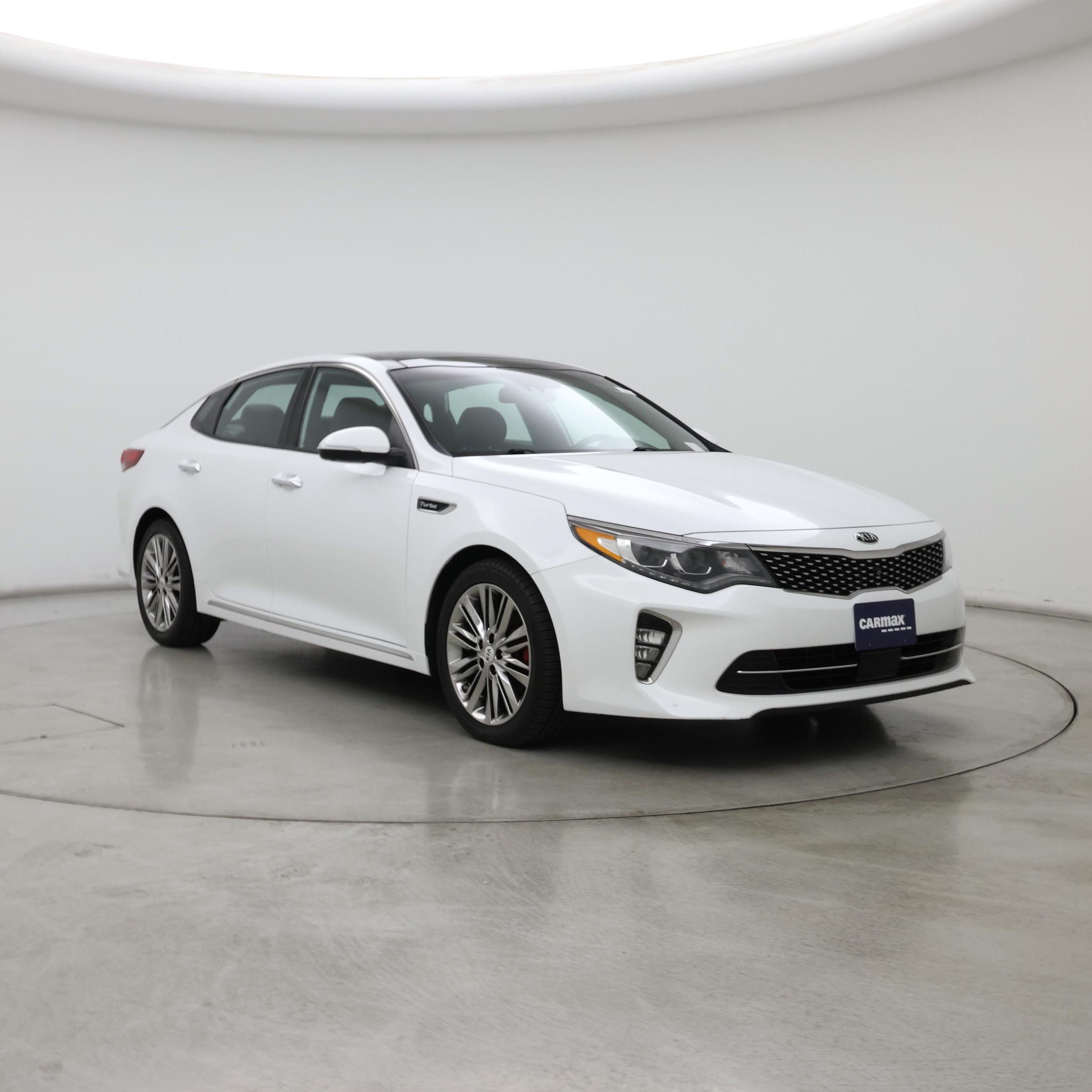 White 2018 Kia Optima Sedan Front-Wheel Drive Automatic