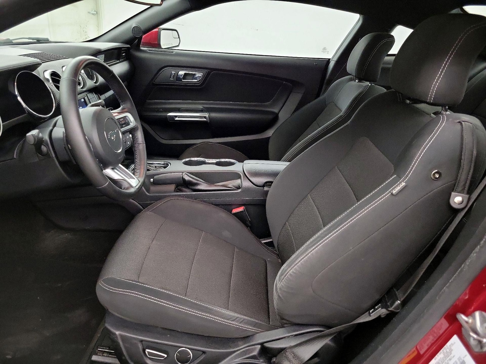 Power Seat(s) & Side Airbags