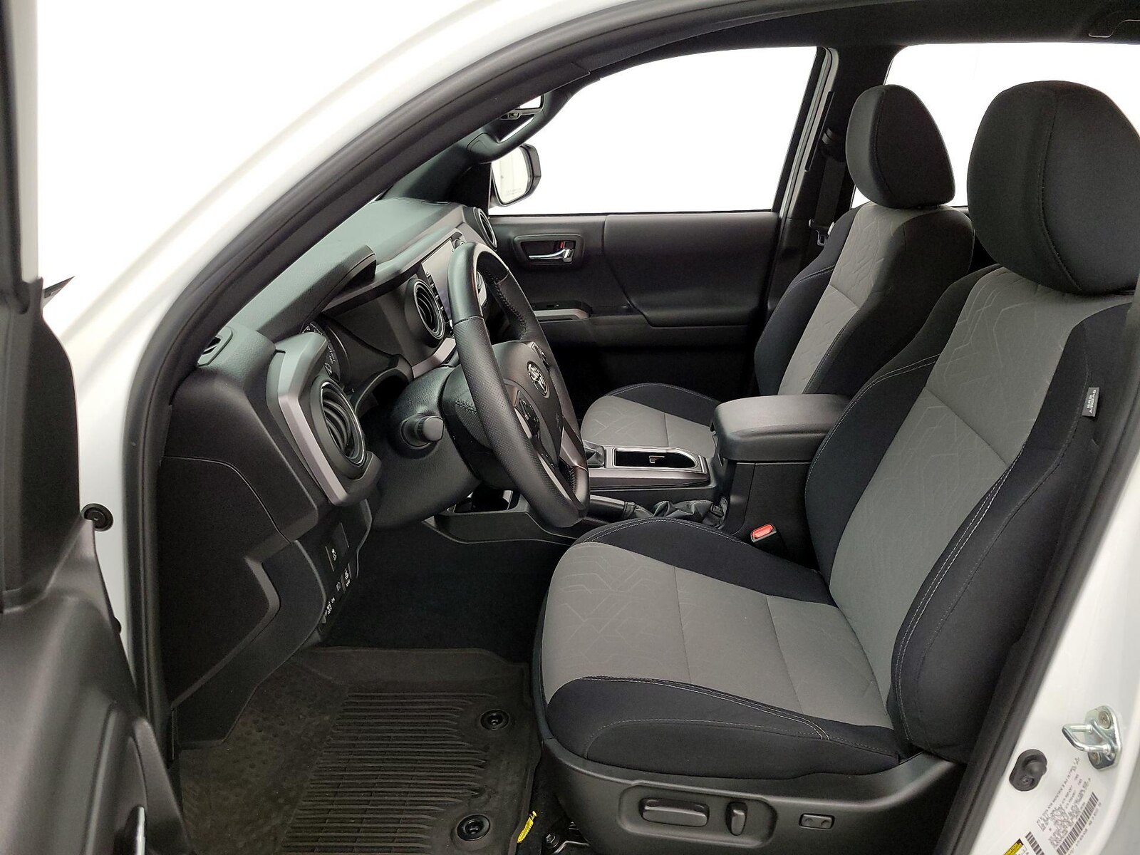 Power Seat(s) & Side Airbags