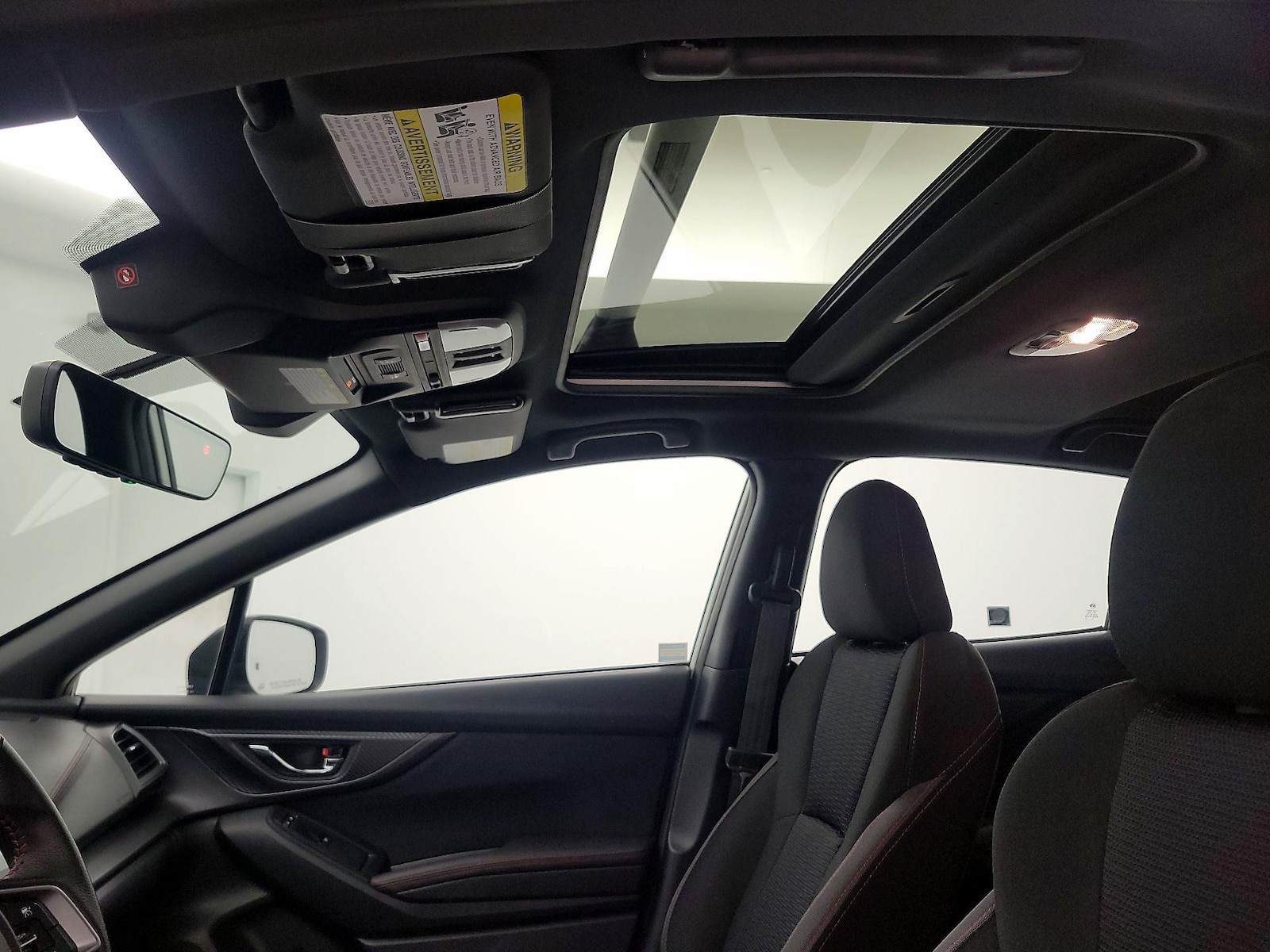 Sunroof(s) & Overhead Airbags