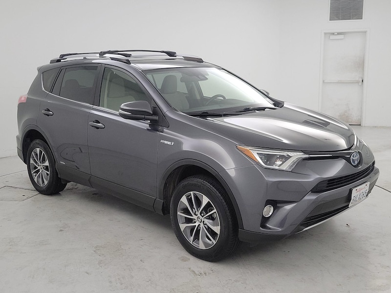 2017 Toyota RAV4 Hybrid XLE
