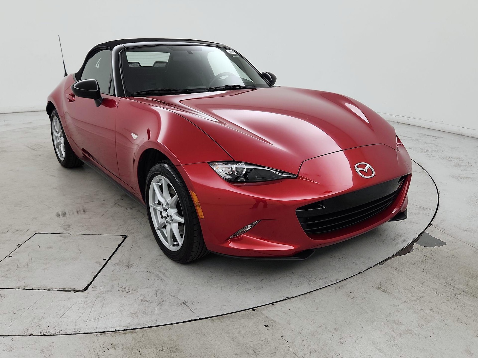 2016 Mazda MX-5 Miata Sport