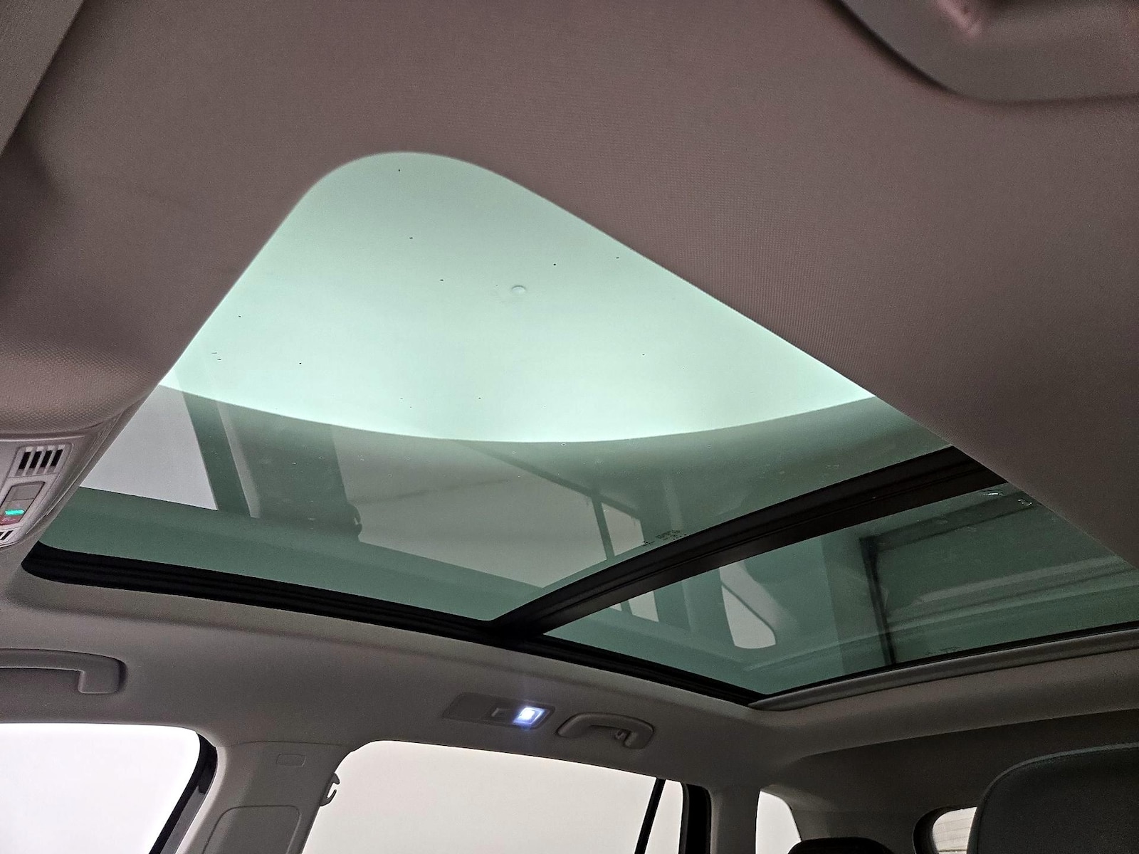 Panoramic Sunroof