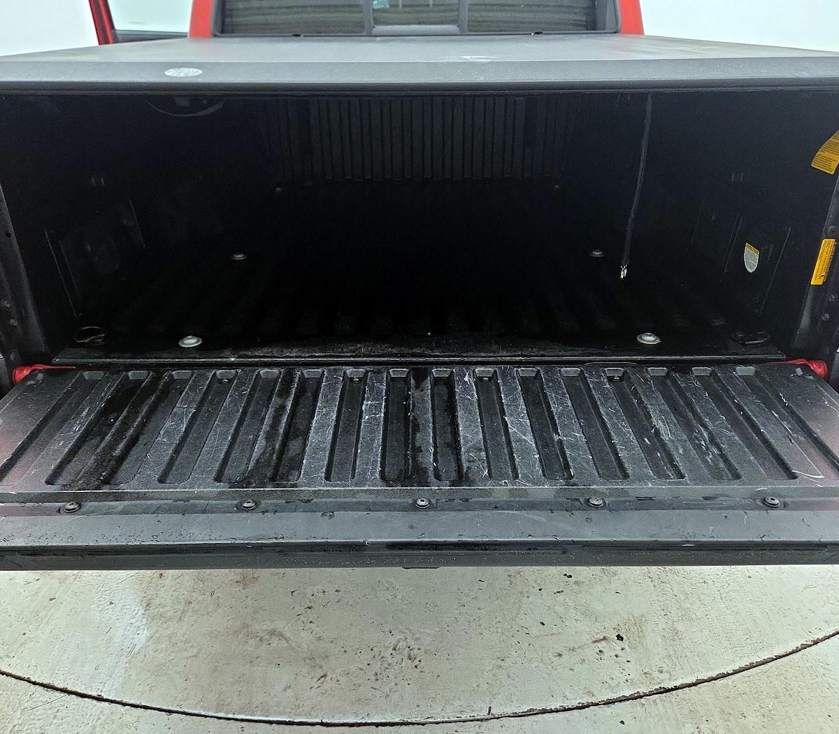 Trunk/Cargo (Seats Up)