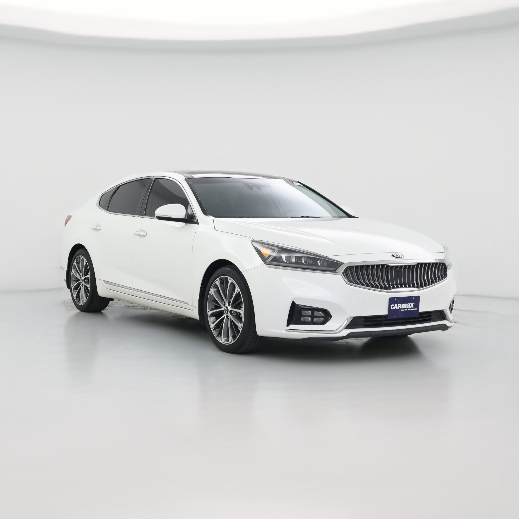 Used Kia Cadenza with Panoramic Sunroof near me for sale