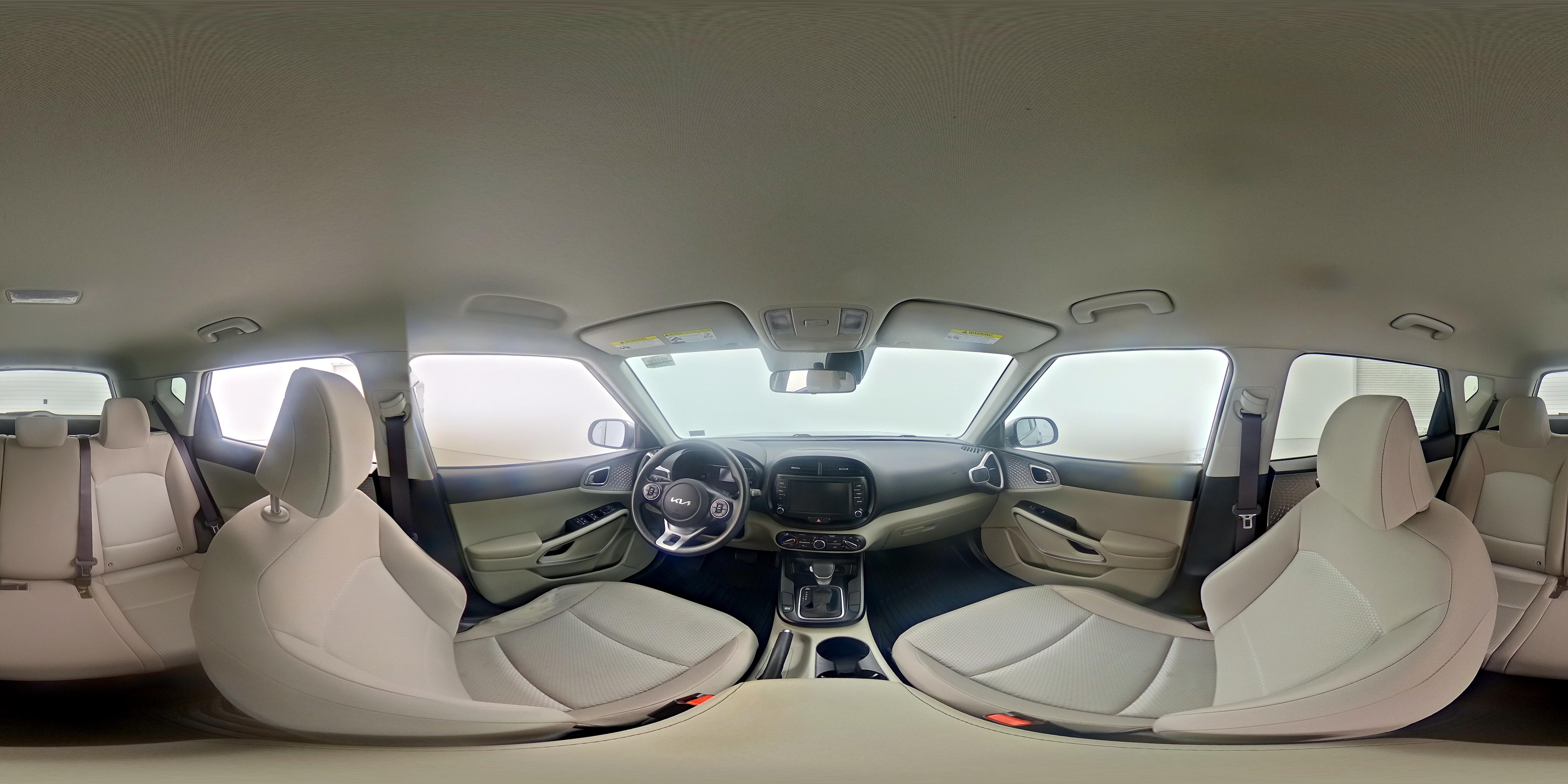 2022 Kia Soul LX - Photo 24