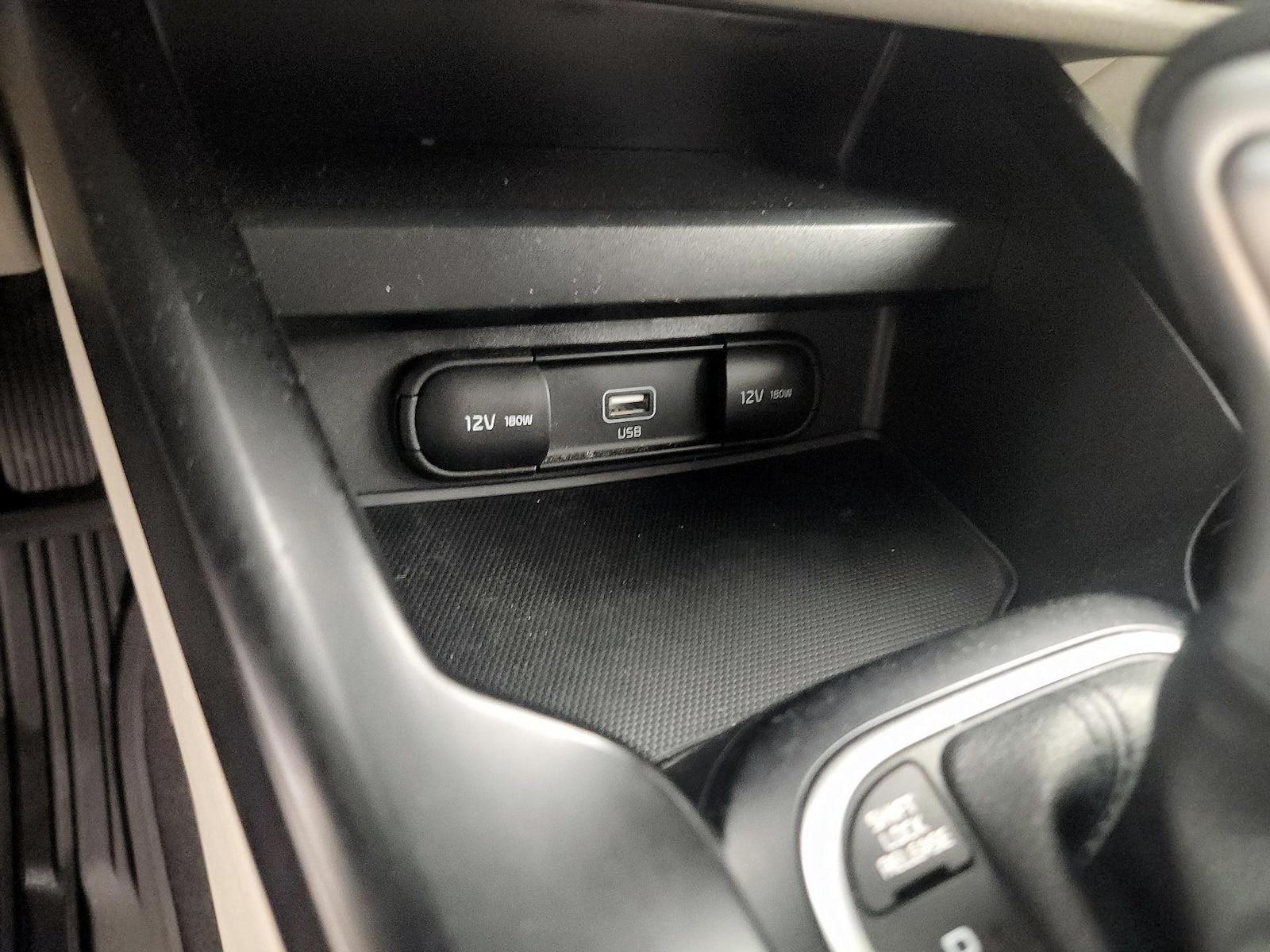2022 Kia Soul LX - Photo 19
