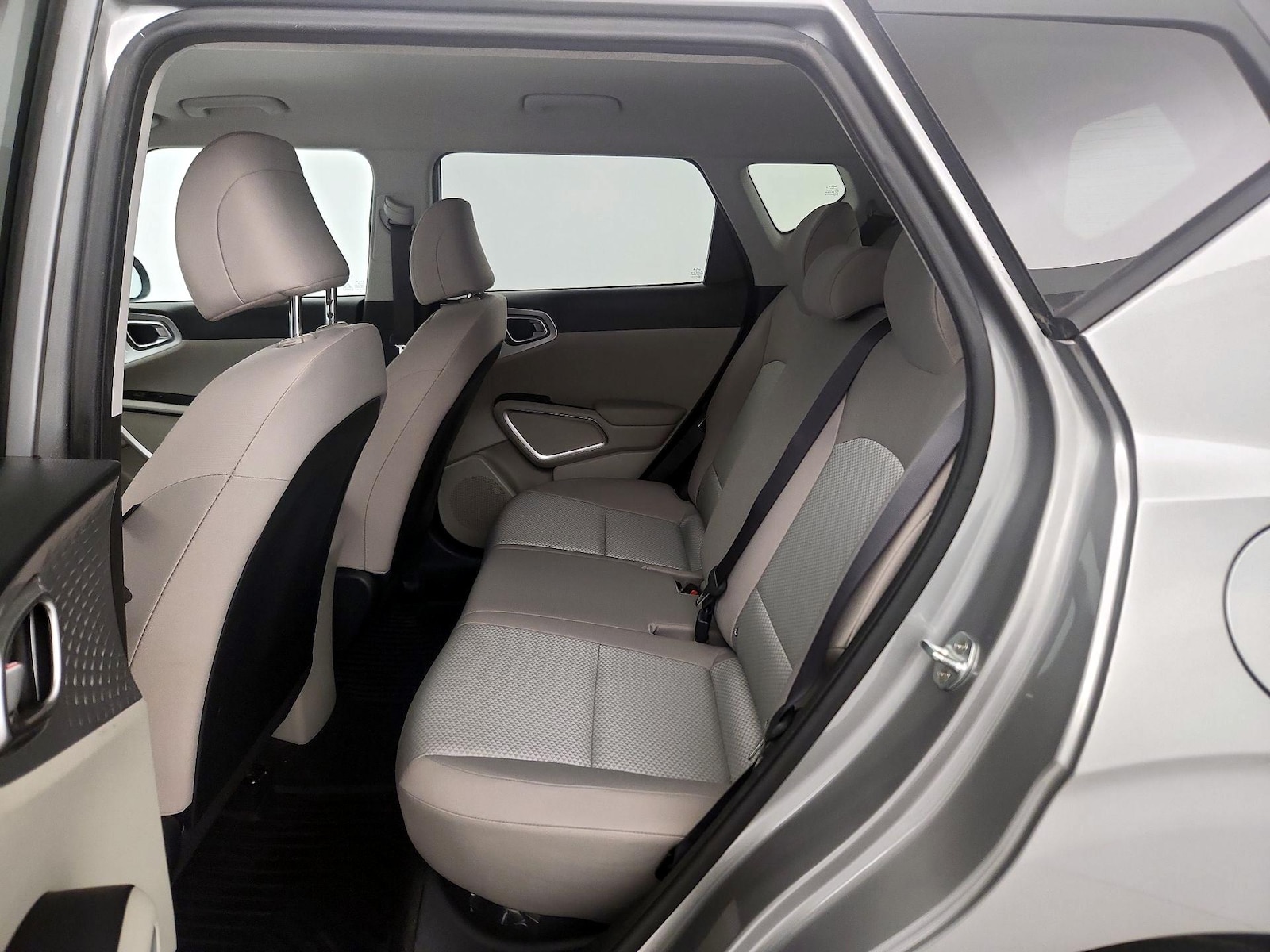 2022 Kia Soul LX - Photo 20