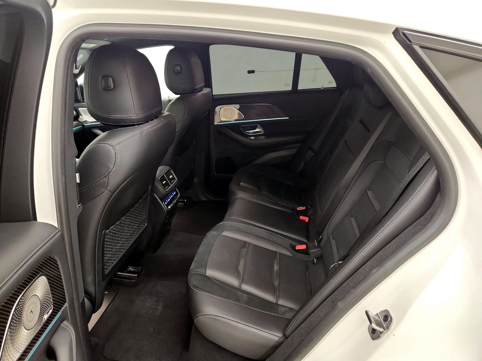 Rear Air Conditioning