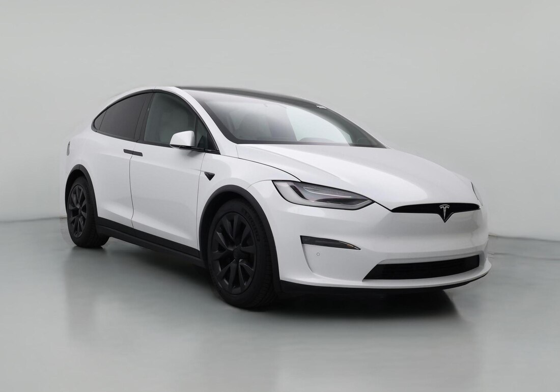 2022 Tesla Model X Plaid in White — CarMax photo