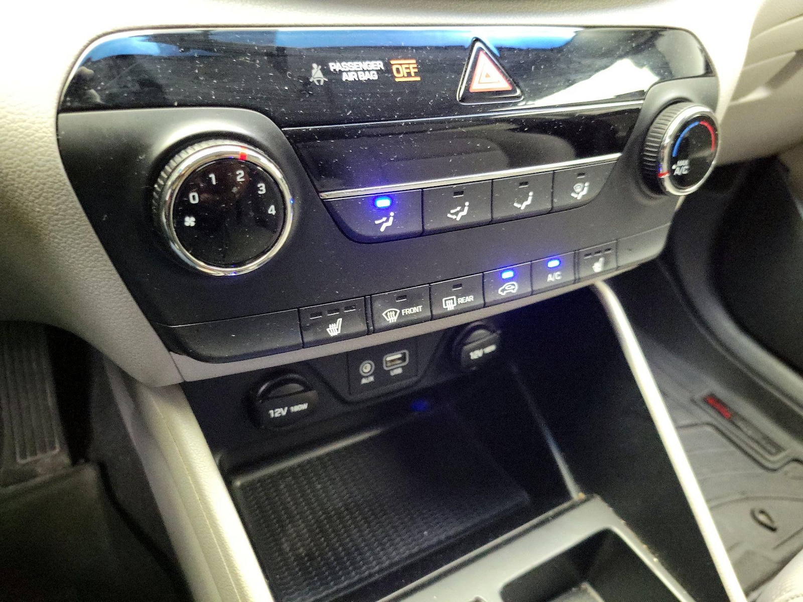 2017 Hyundai Tucson Sport - Photo 17