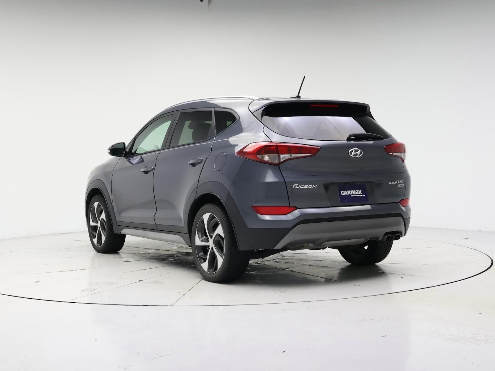2017 Hyundai Tucson Sport - Photo 3