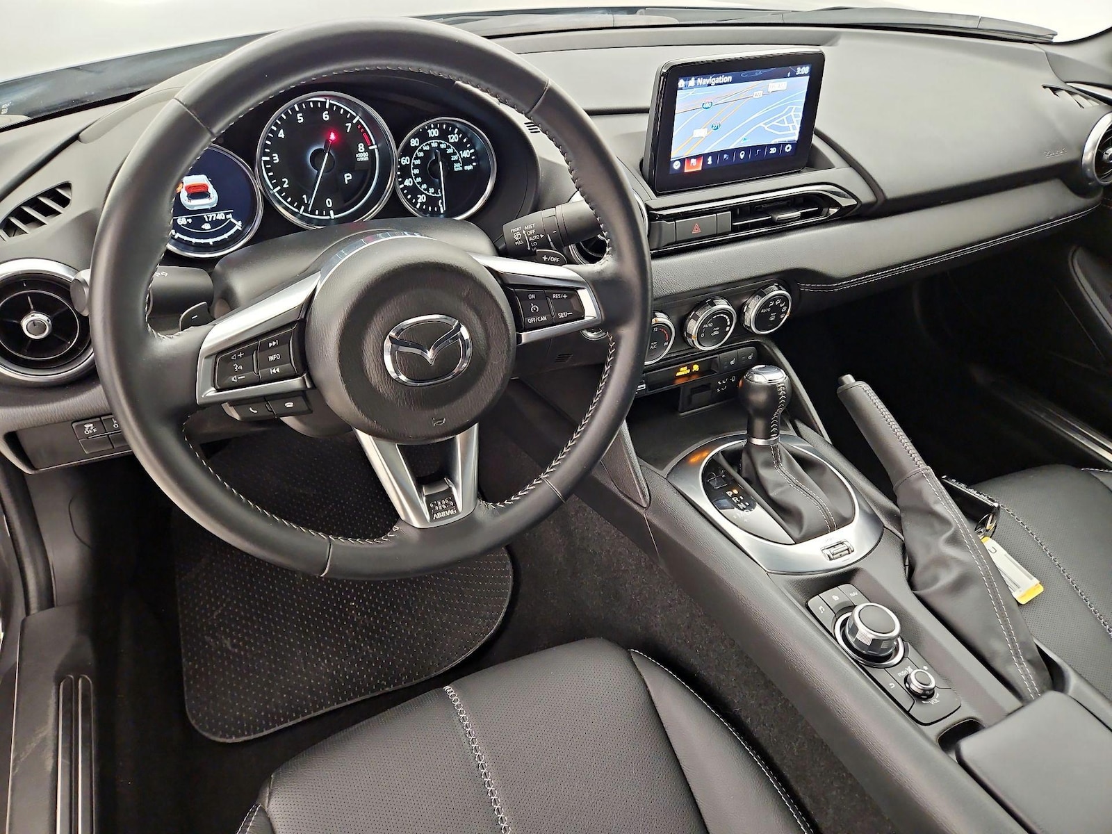 2023 Mazda MX-5 Miata RF Grand Touring - Photo 10