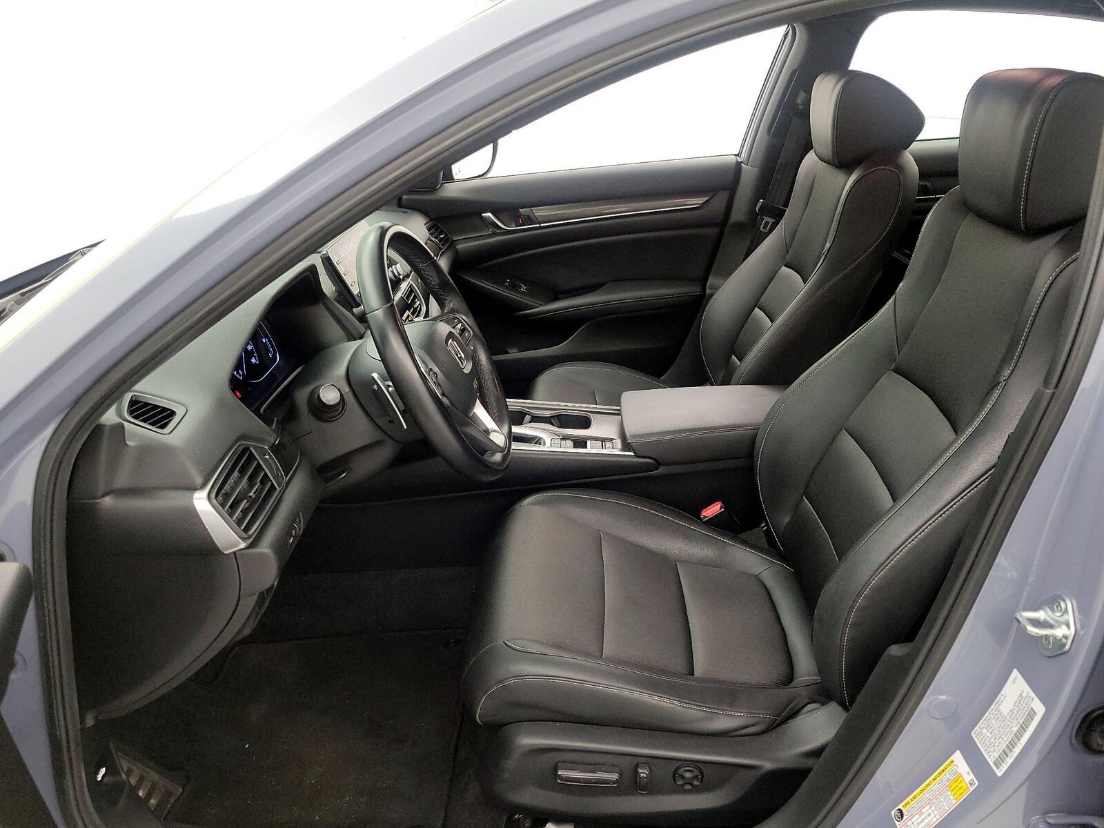 Power Seat(s) & Side Airbags