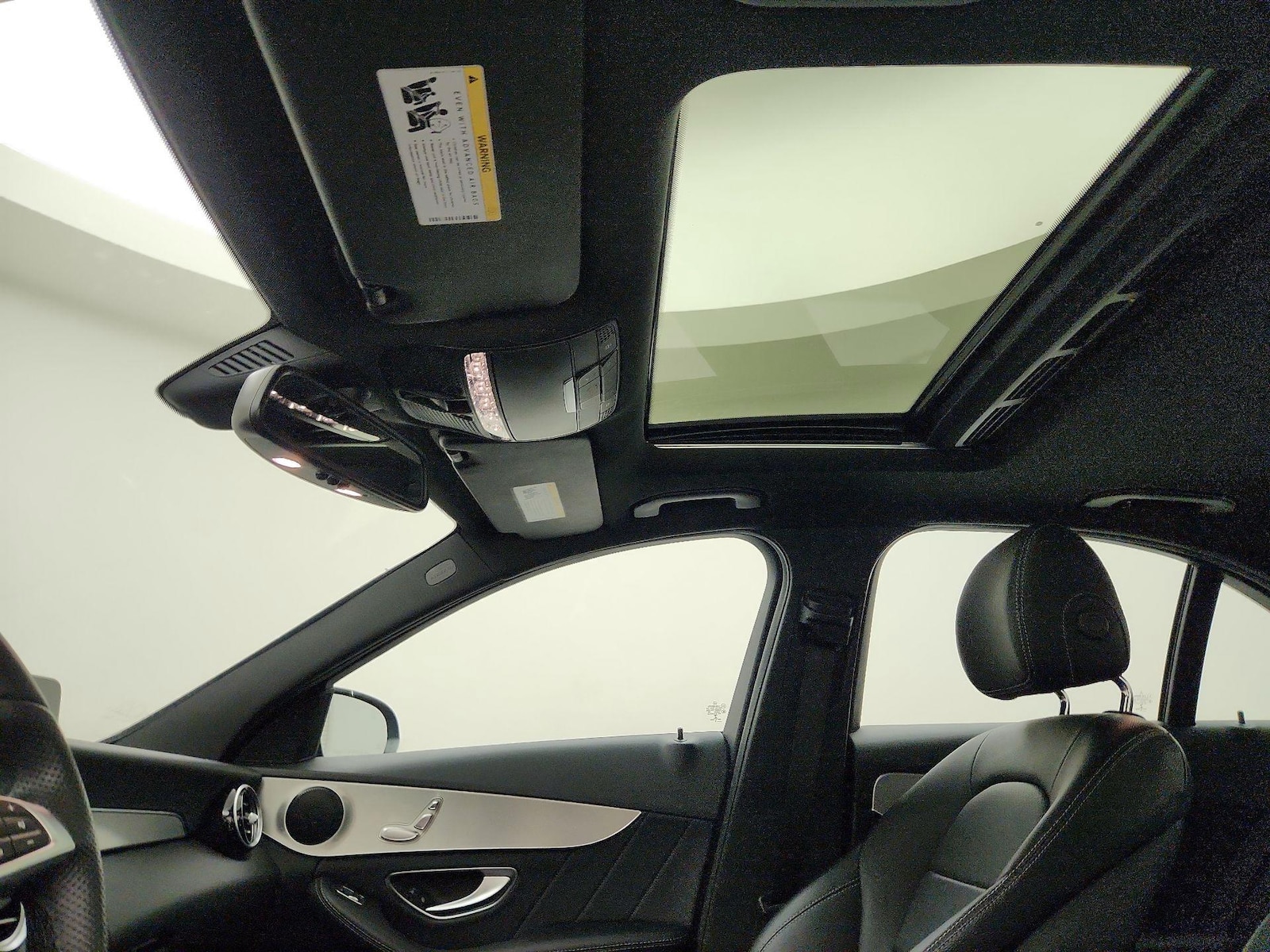 Sunroof(s) & Overhead Airbags