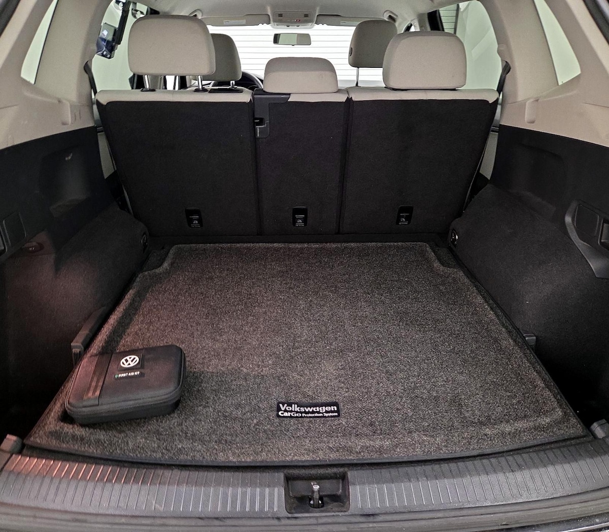 Trunk/Cargo (Seats Up)