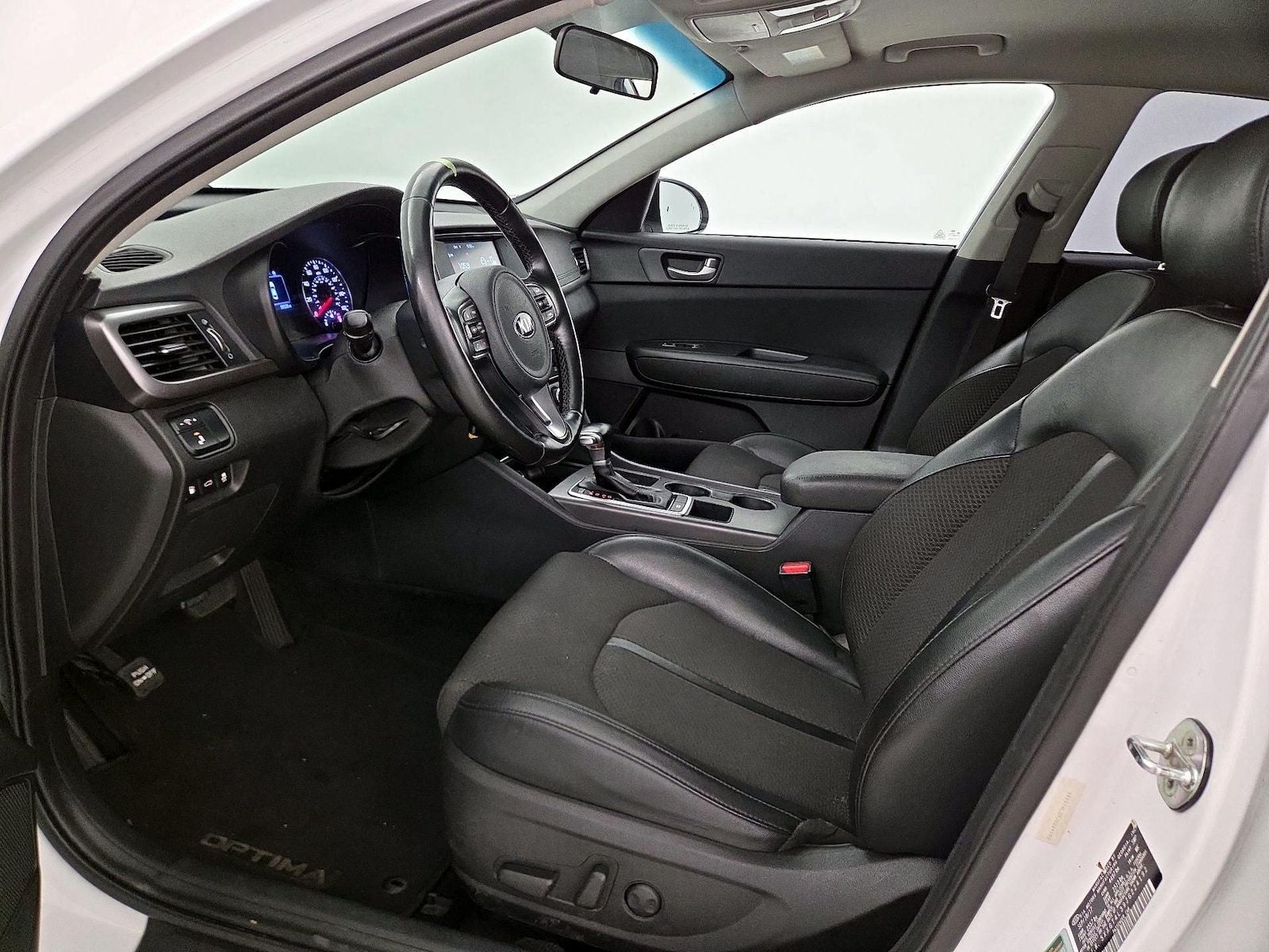 Power Seat(s) & Side Airbags