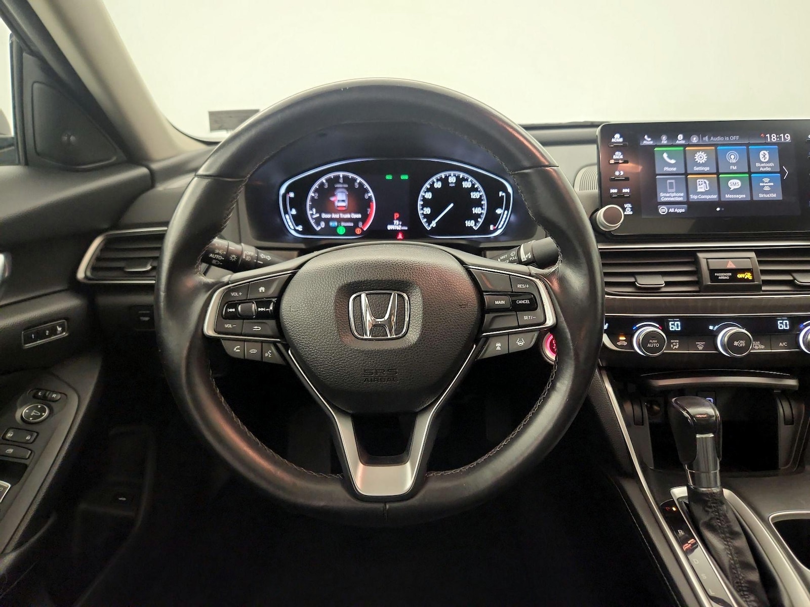 2018 Honda Accord EX-L - Photo 11