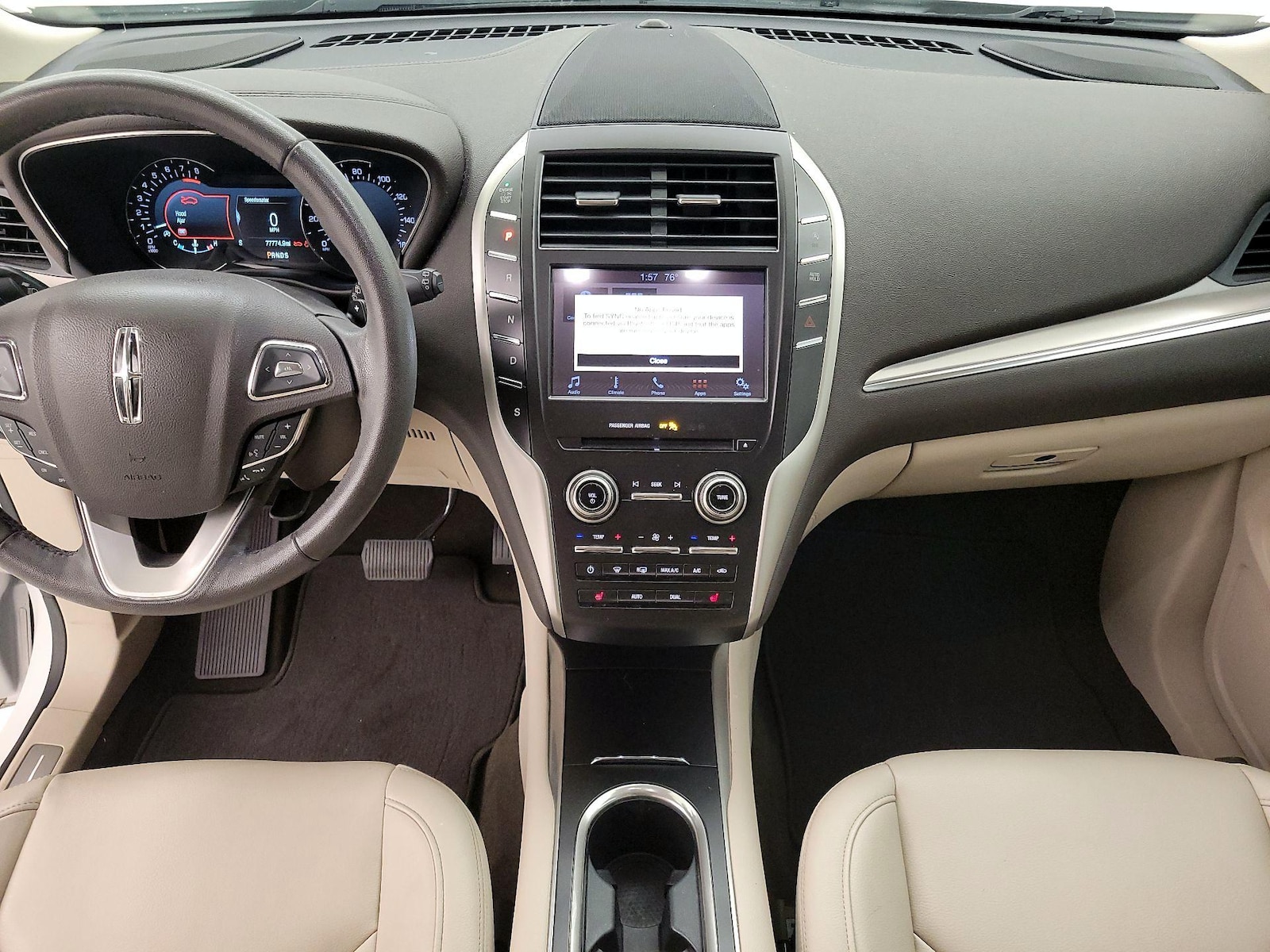 Apple CarPlay® & Android Auto™